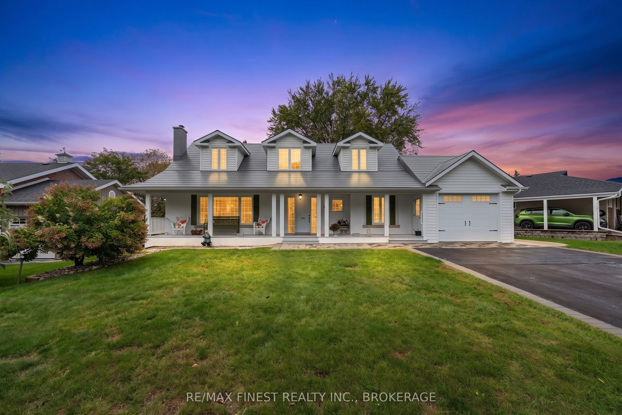 18 Stormont Avenue Property Photo 1