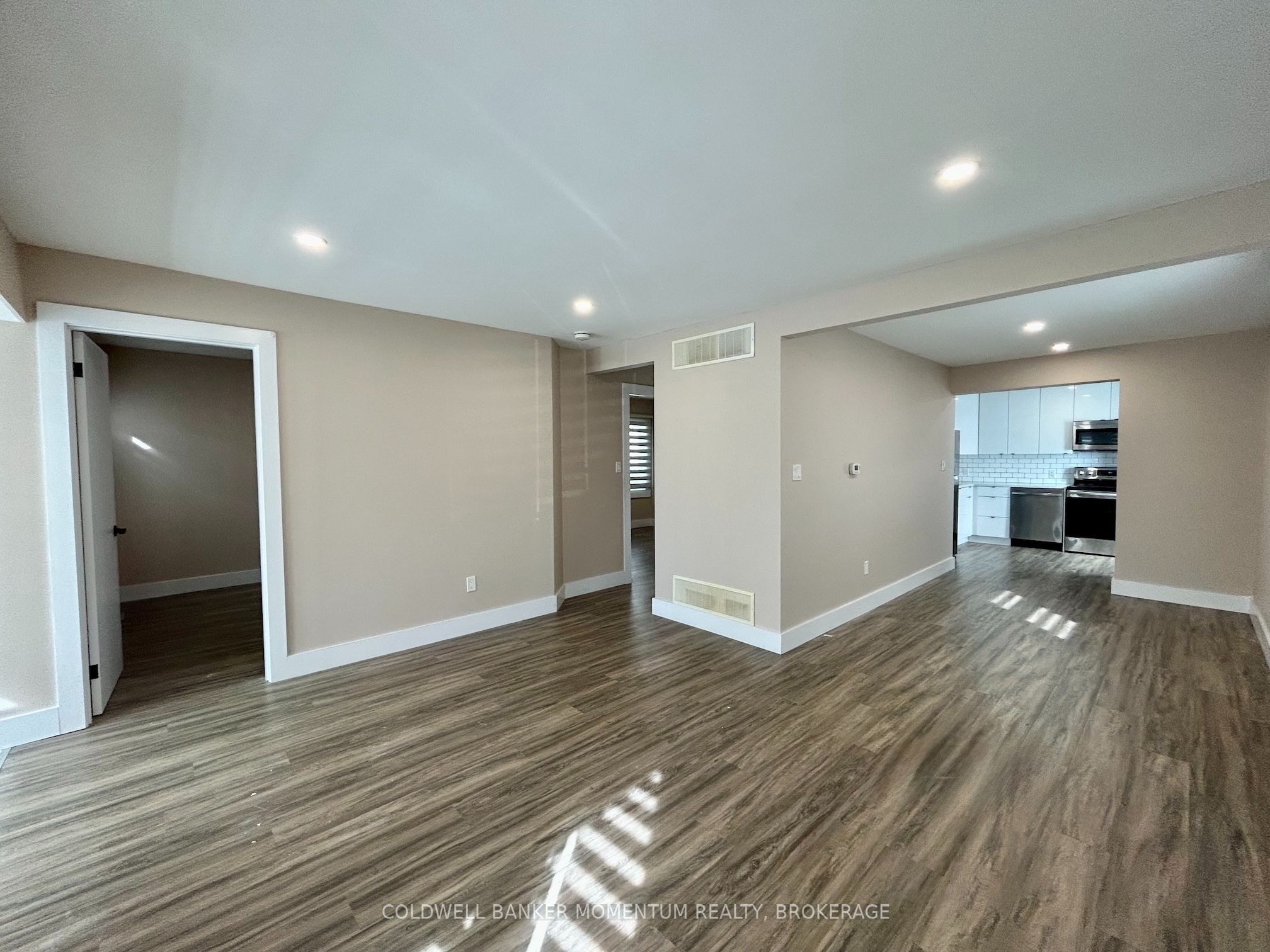 6333 Skinner Street Property Photo 6