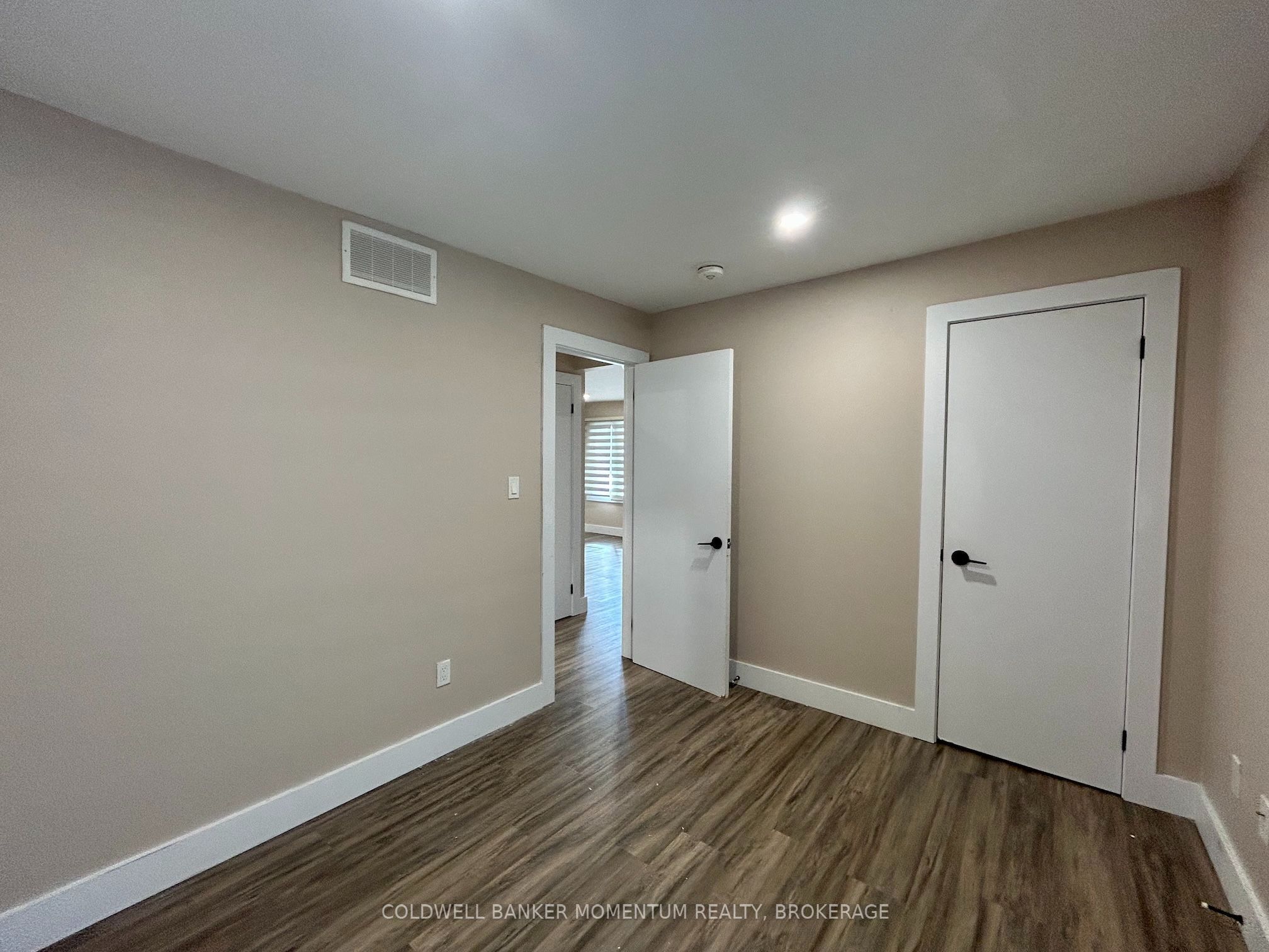 6333 Skinner Street Property Photo 17