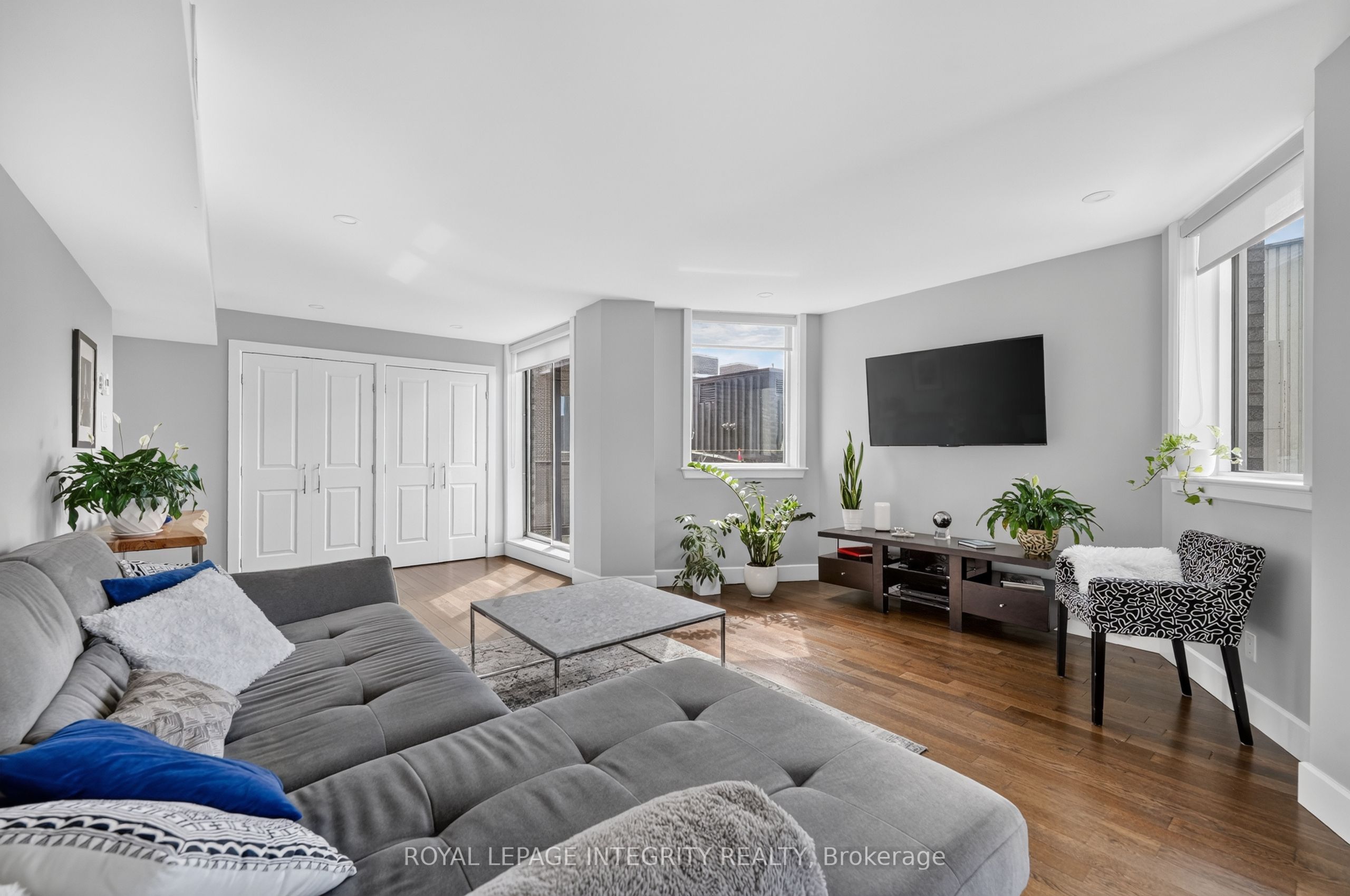 18 Nepean Street Ph1 Property Photo 12