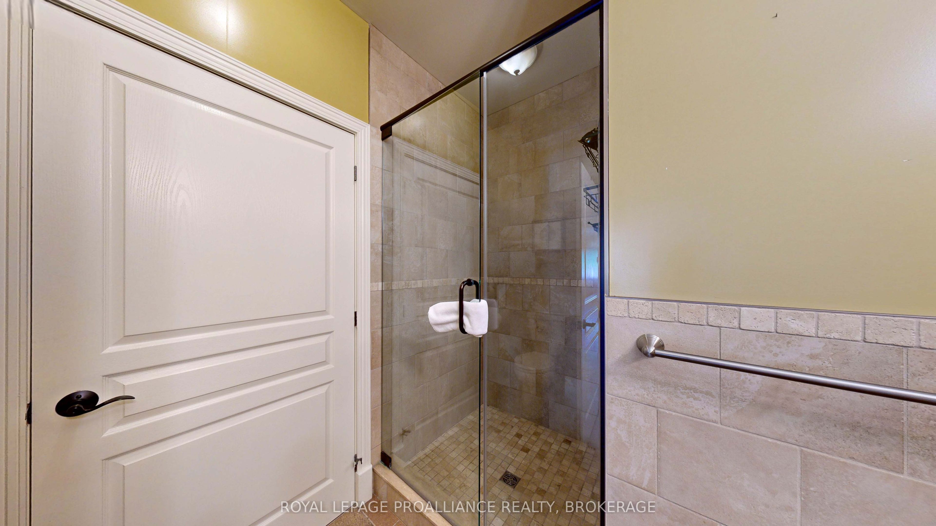 532 10th Concession Road 11-5 Property Photo 24