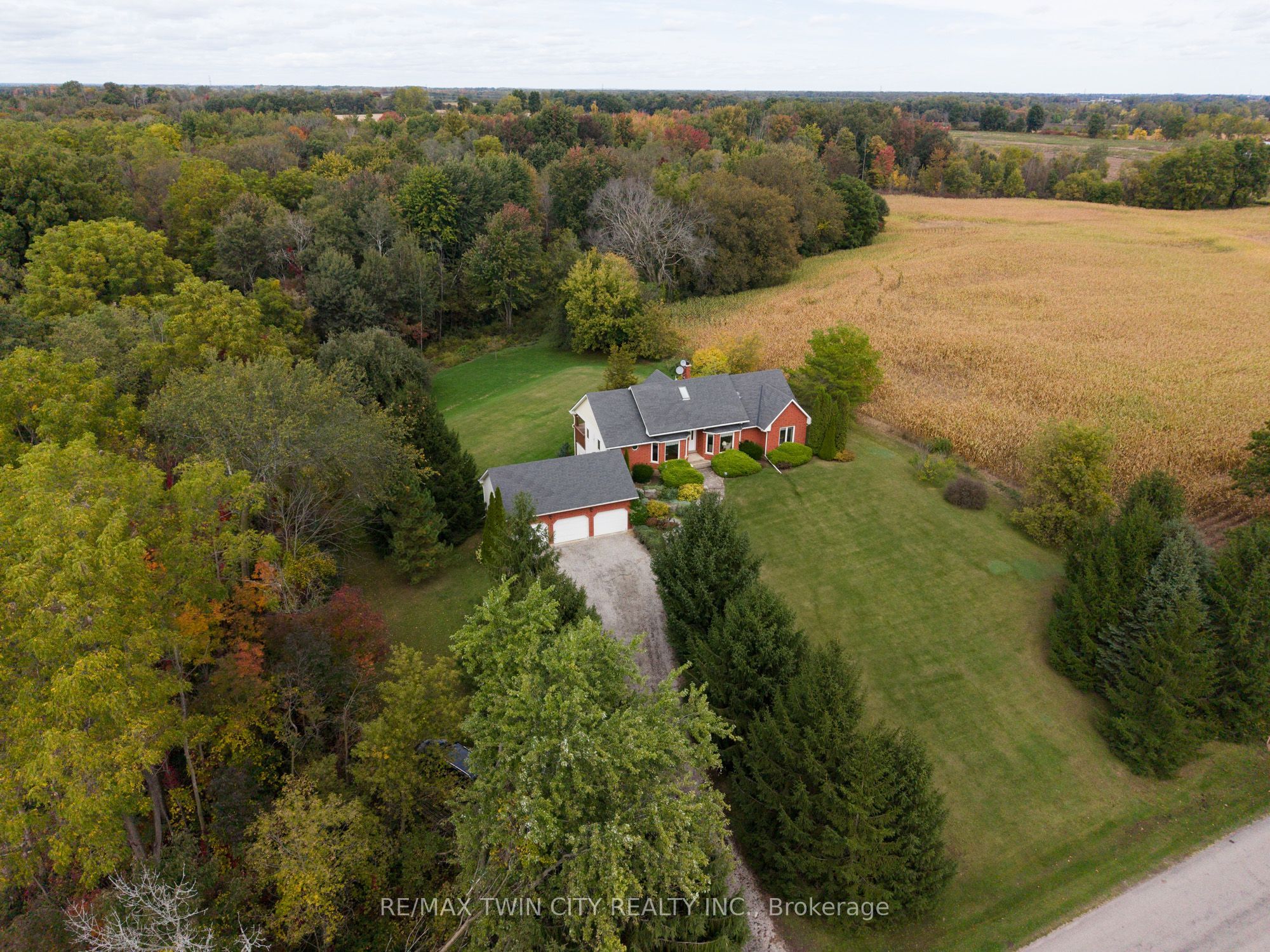 288 Thirteenth Conc. Road Property Photo 3