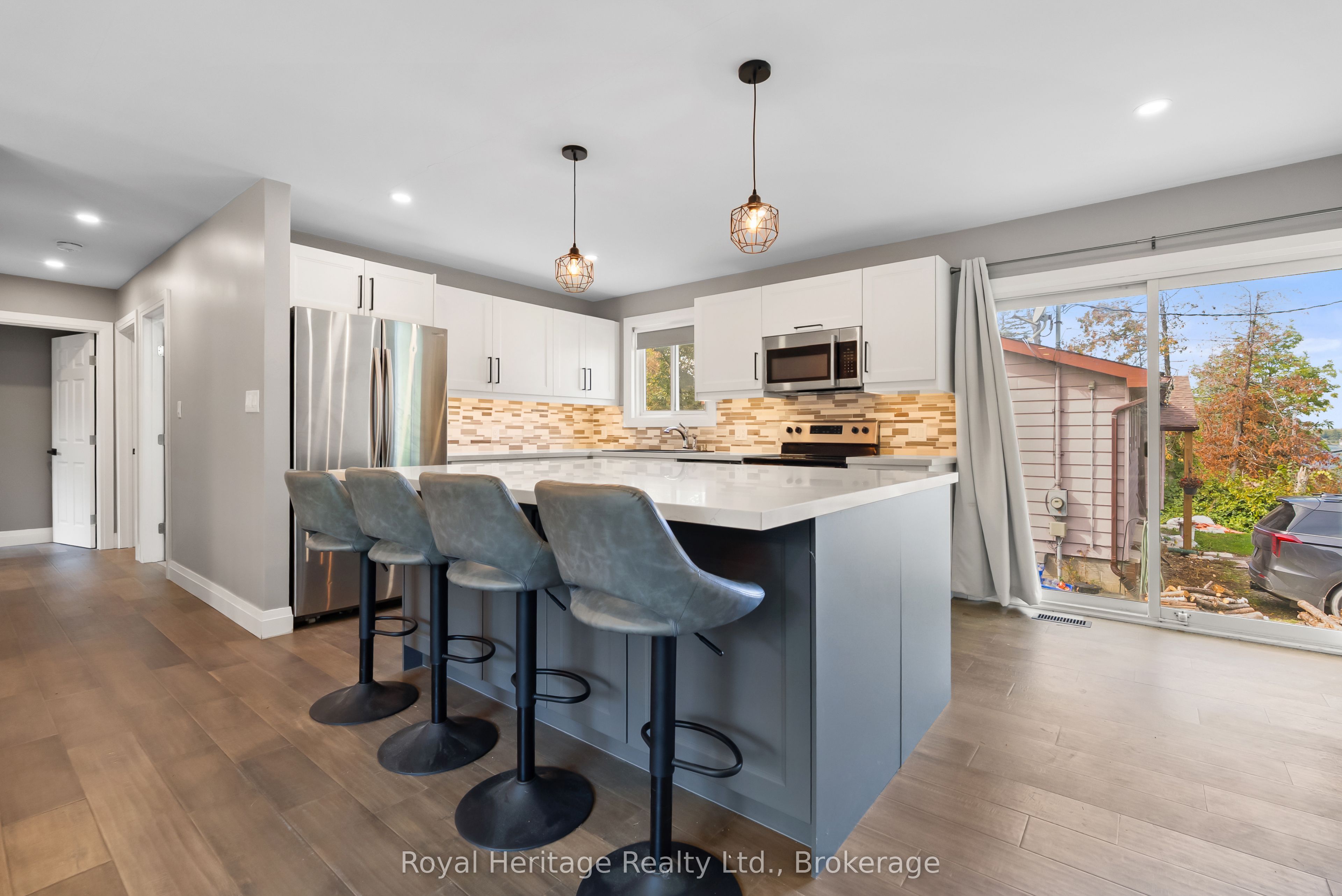 48 Silver Birch Street Property Photo 6