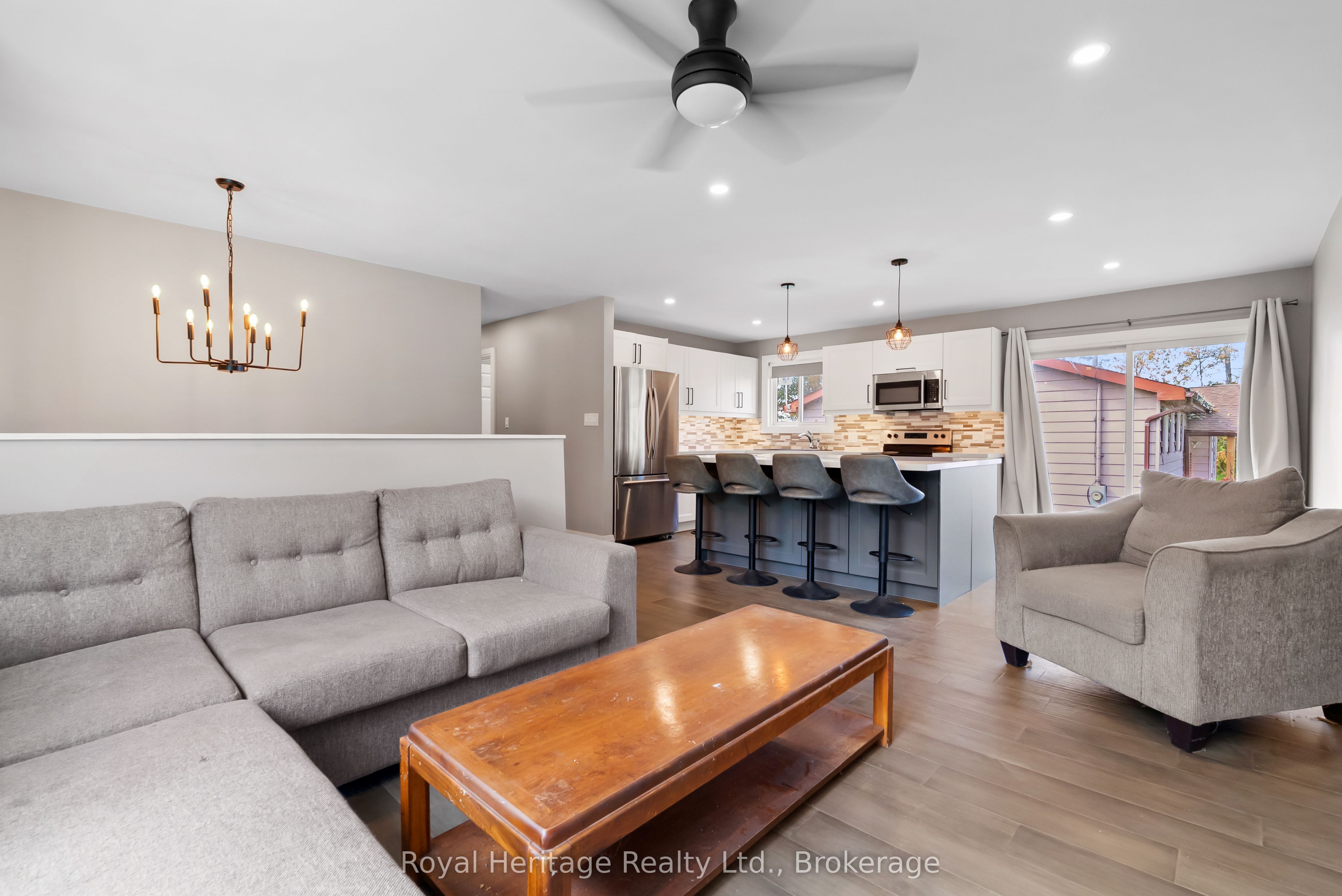 48 Silver Birch Street Property Photo 7