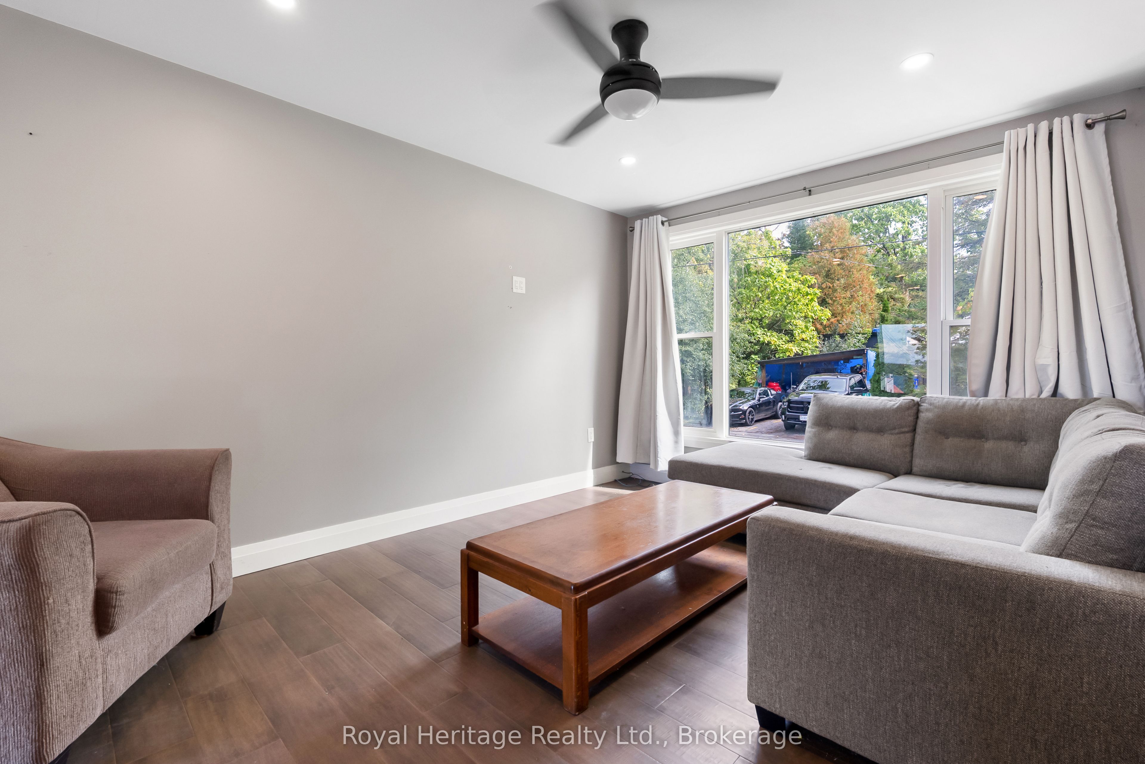 48 Silver Birch Street Property Photo 14
