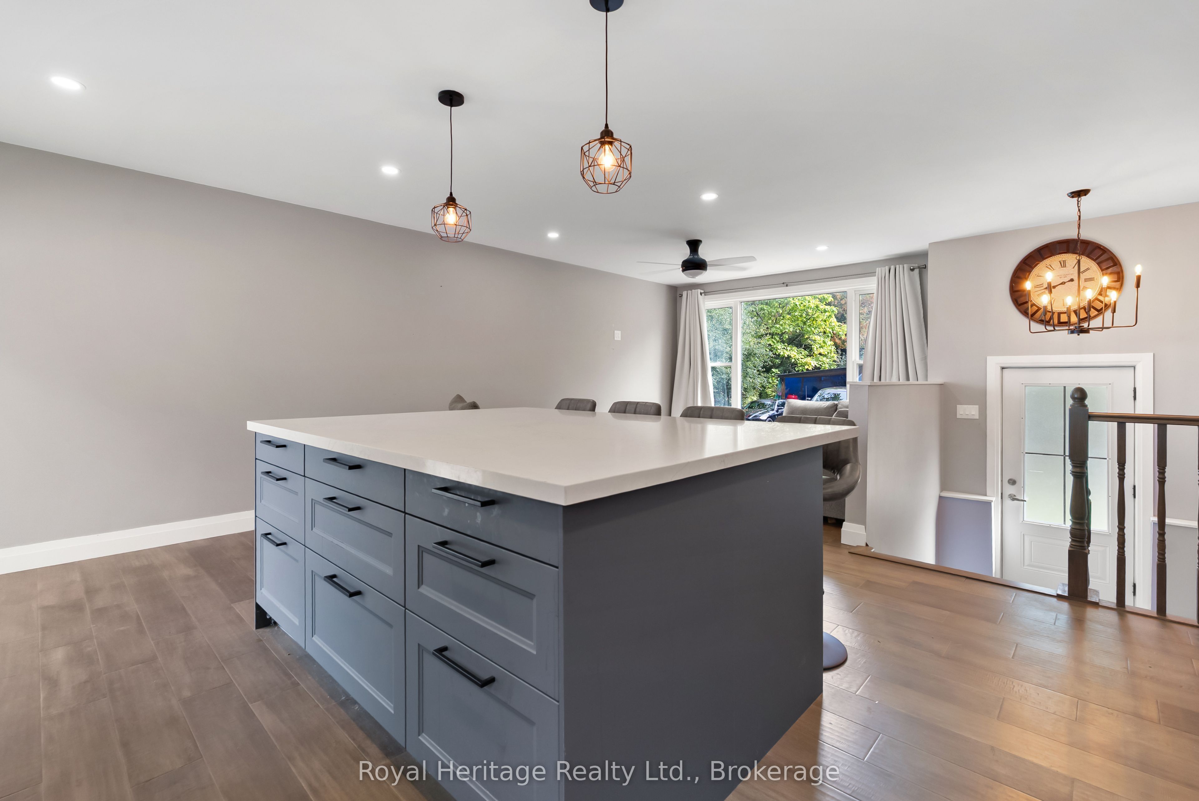48 Silver Birch Street Property Photo 16