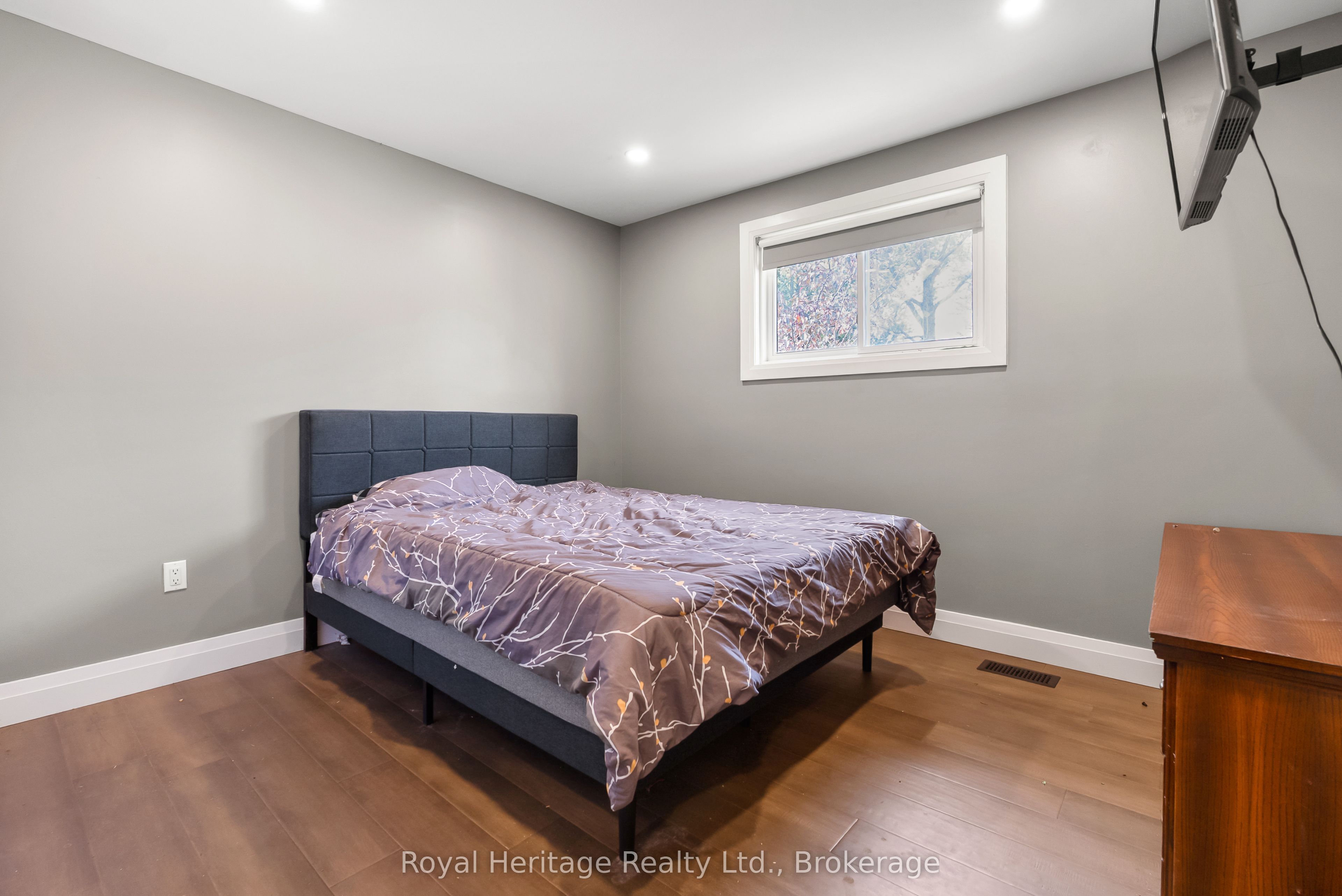 48 Silver Birch Street Property Photo 20