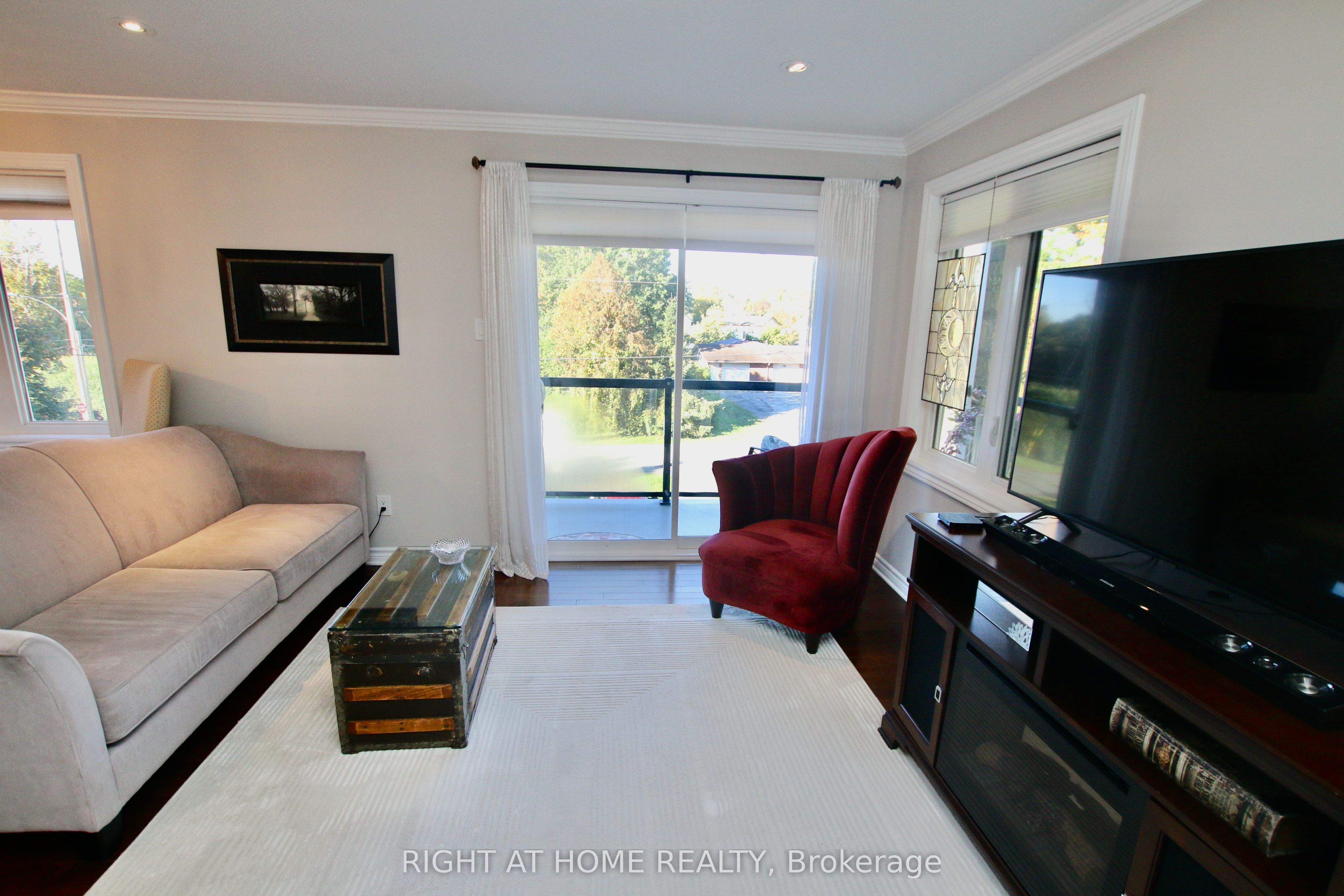 2 Warner Street 301 Property Photo 25