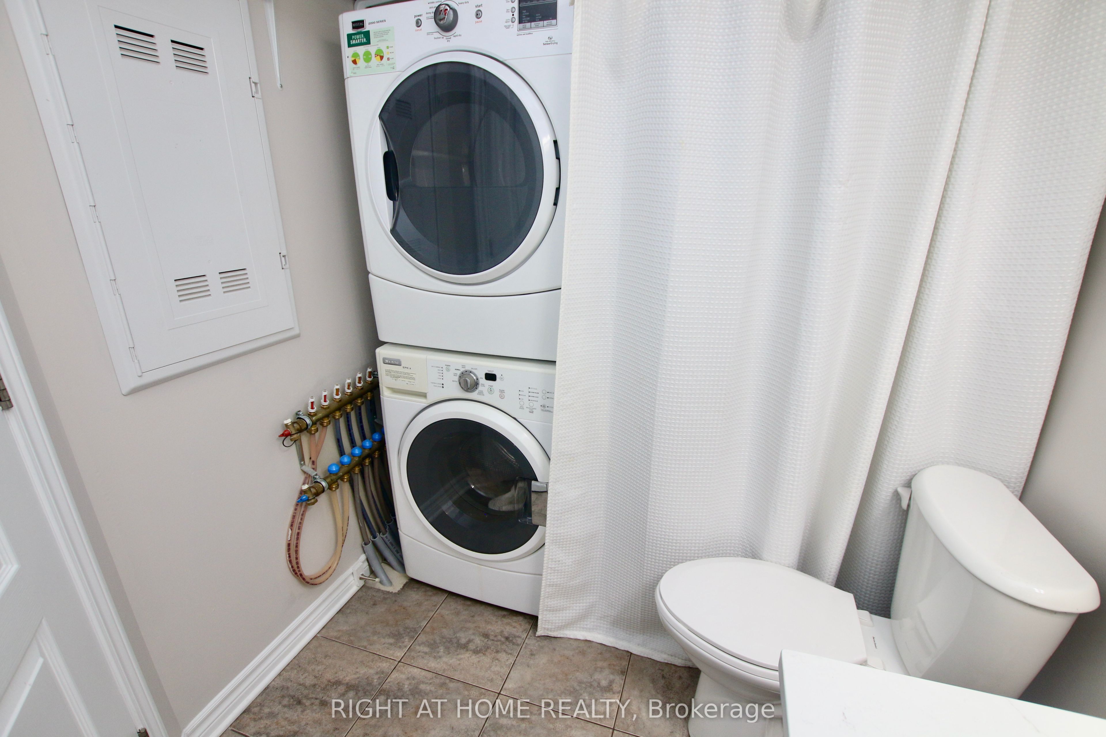 2 Warner Street 301 Property Photo 28