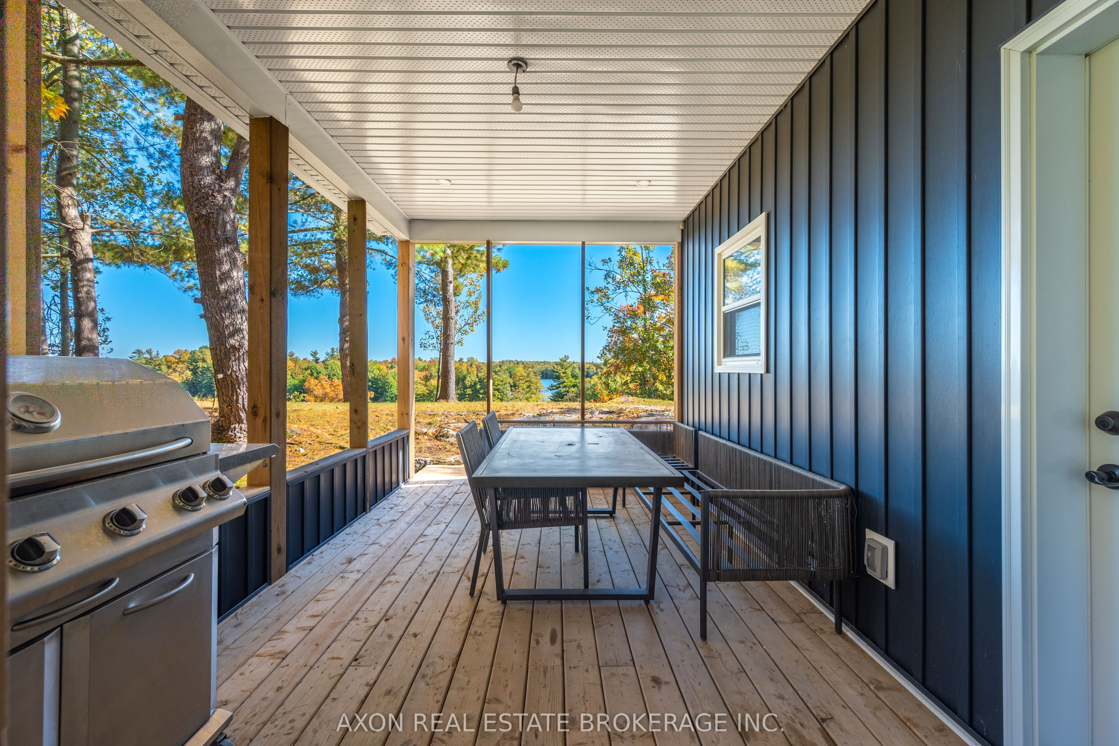 1022 Briscoe Bay Lane Property Photo 11