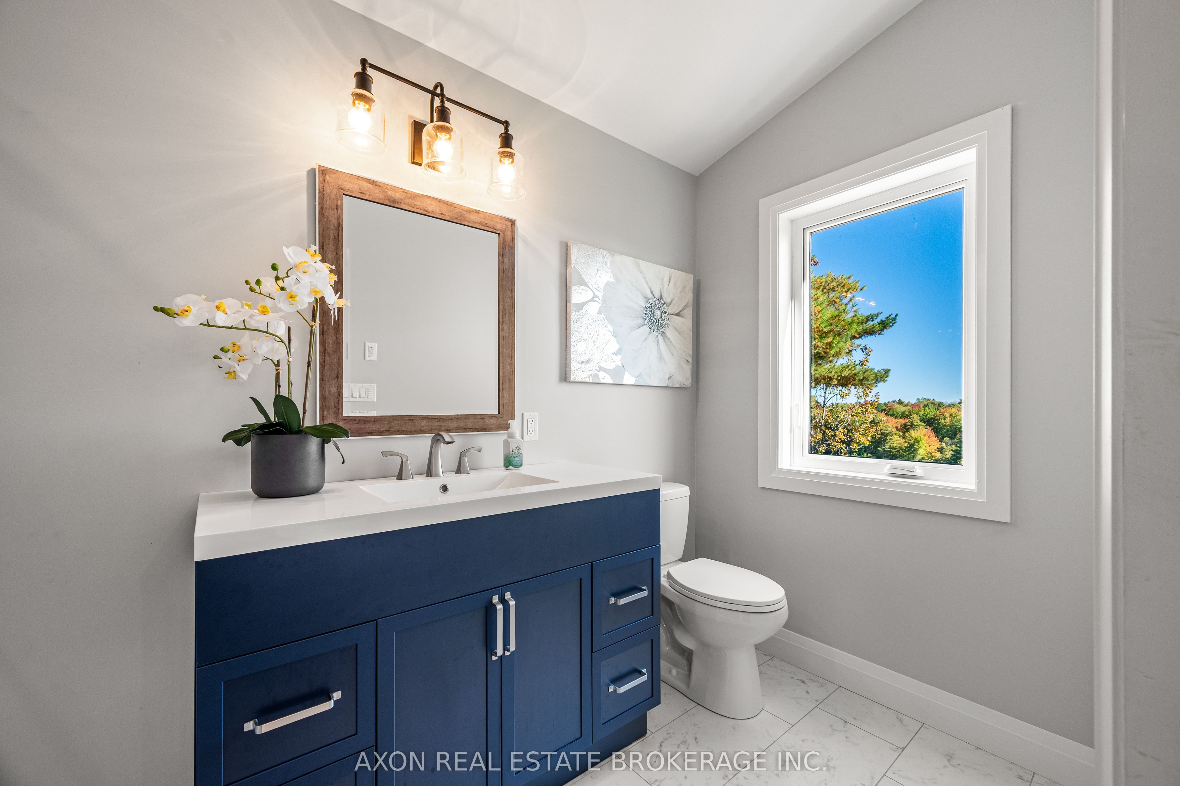 1022 Briscoe Bay Lane Property Photo 47