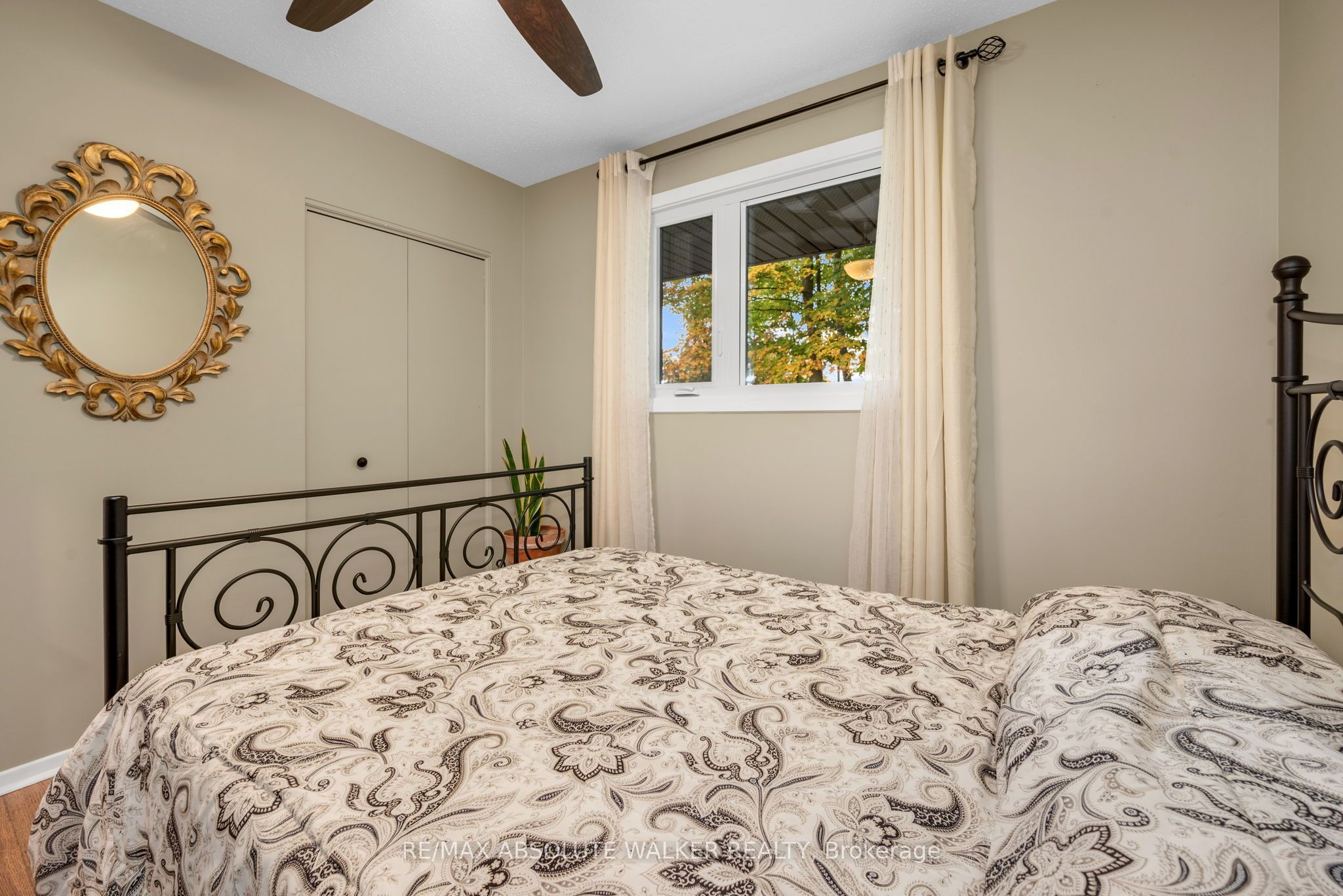 1679 Century Road E Property Photo 17