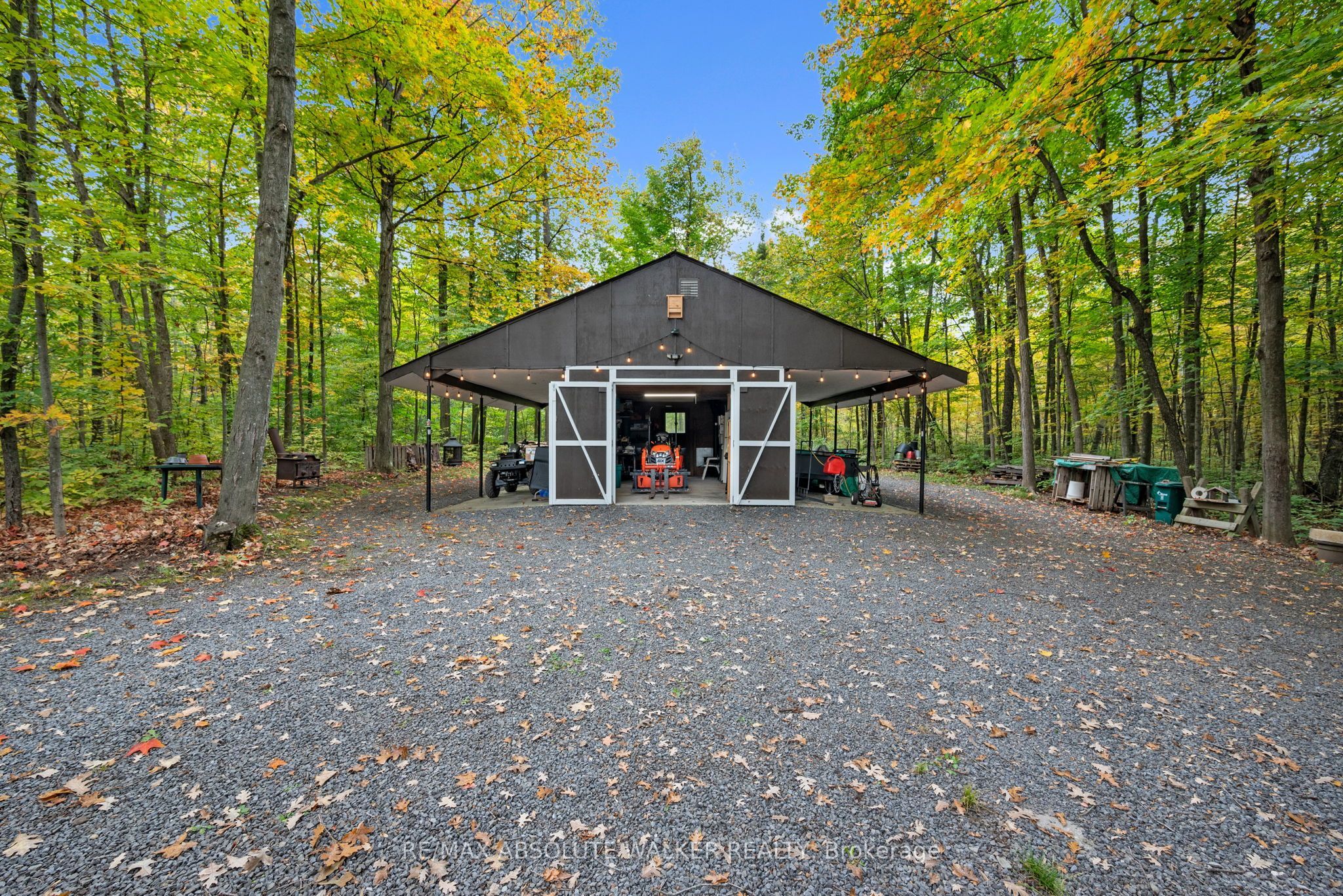 1679 Century Road E Property Photo 29