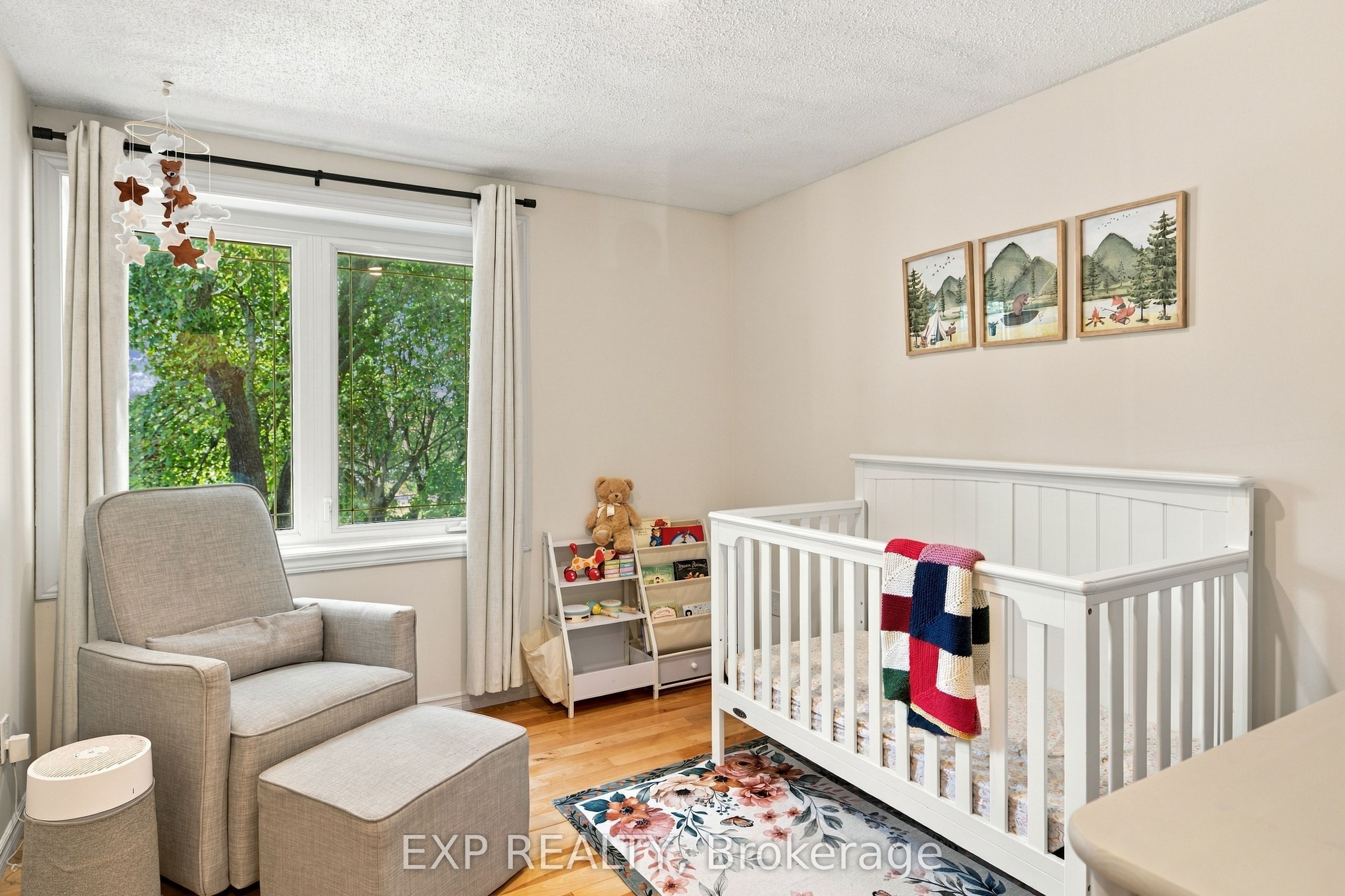 178 Laurentian Drive Property Photo 15