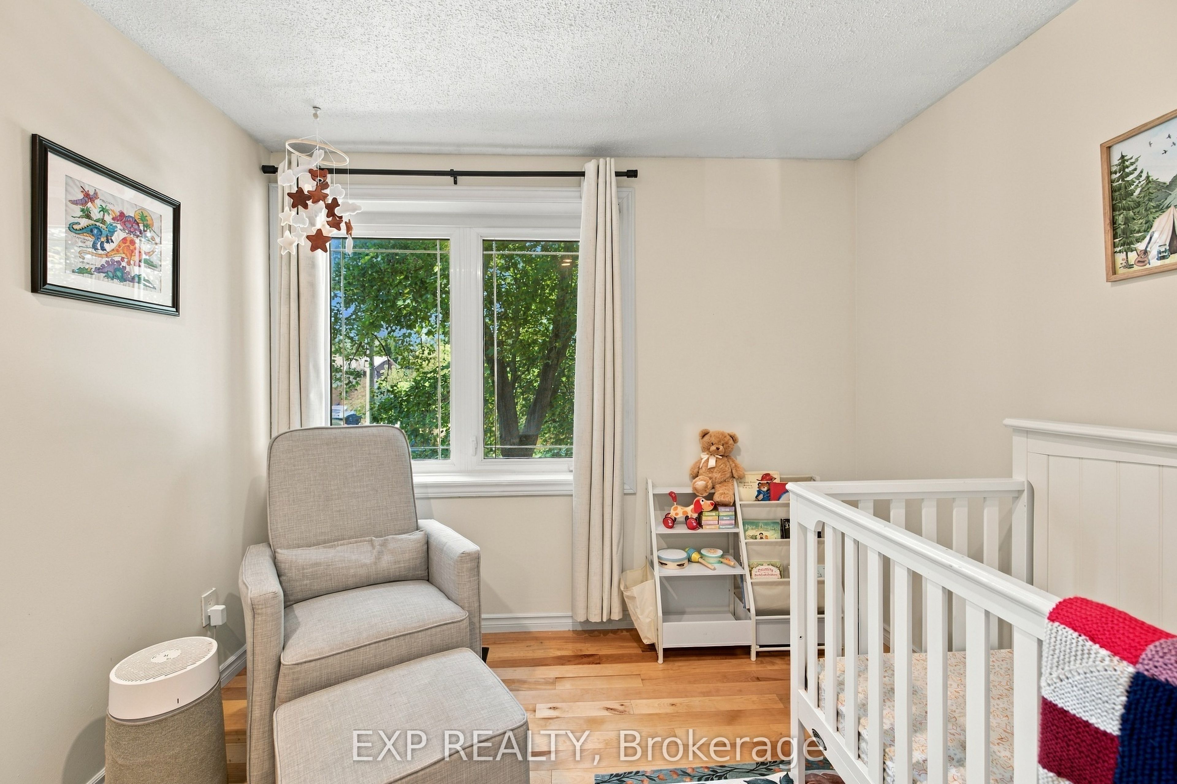 178 Laurentian Drive Property Photo 16