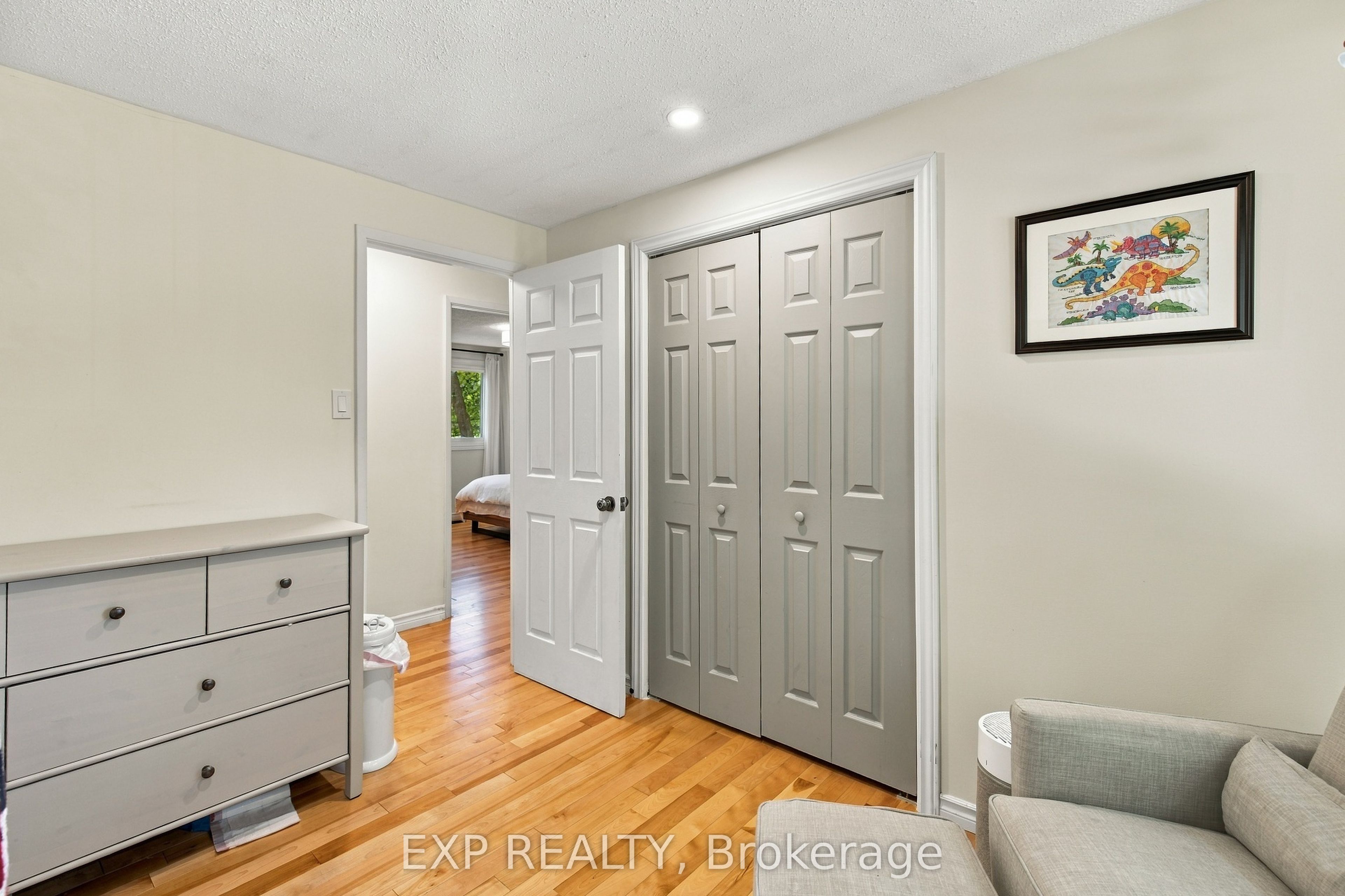 178 Laurentian Drive Property Photo 17