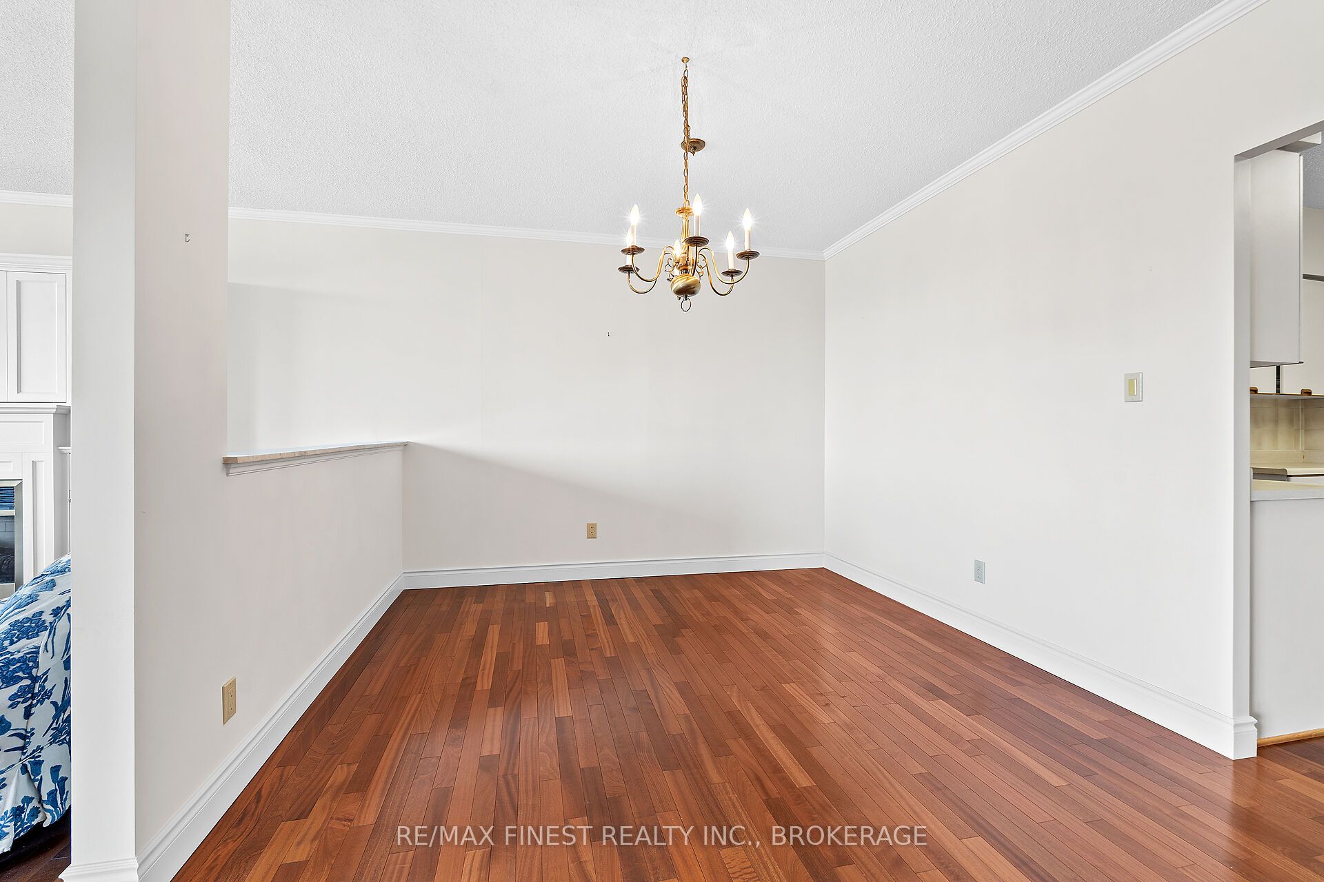 1000 King Street W 302 Property Photo 9