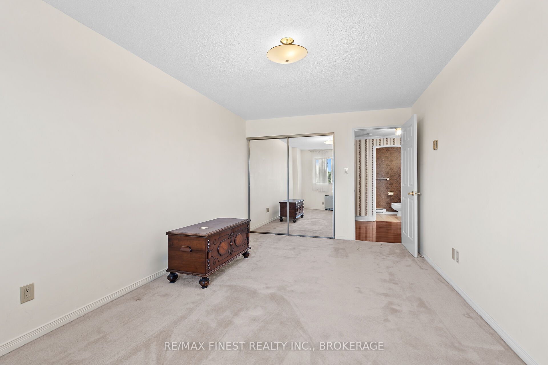1000 King Street W 302 Property Photo 21