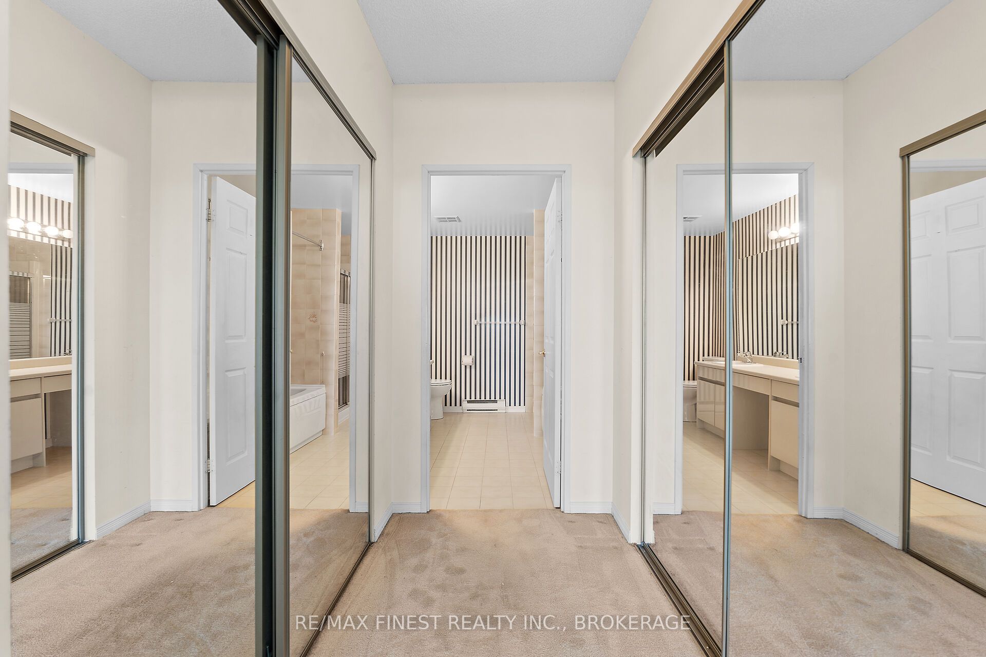 1000 King Street W 302 Property Photo 27