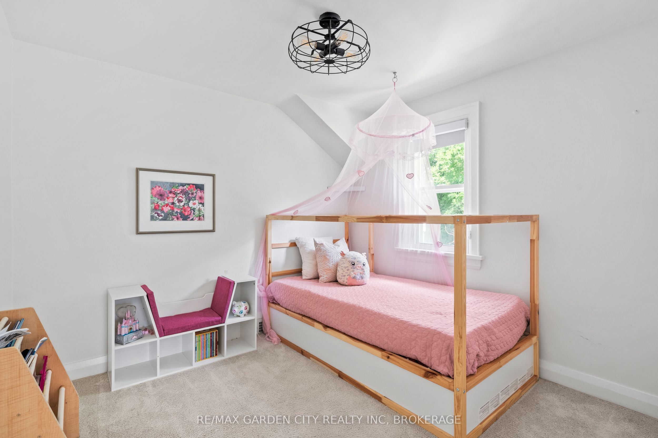 6751 Barker Street Property Photo 28