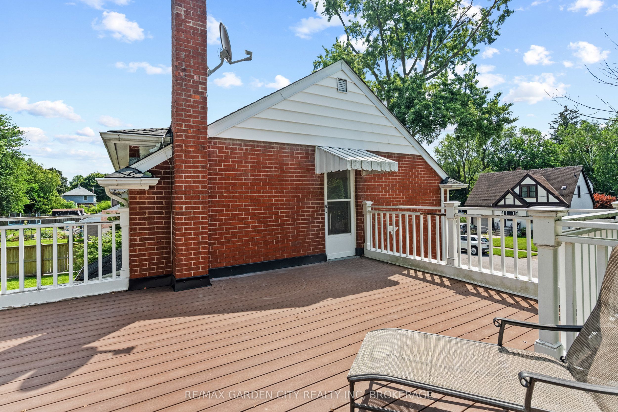 6751 Barker Street Property Photo 32