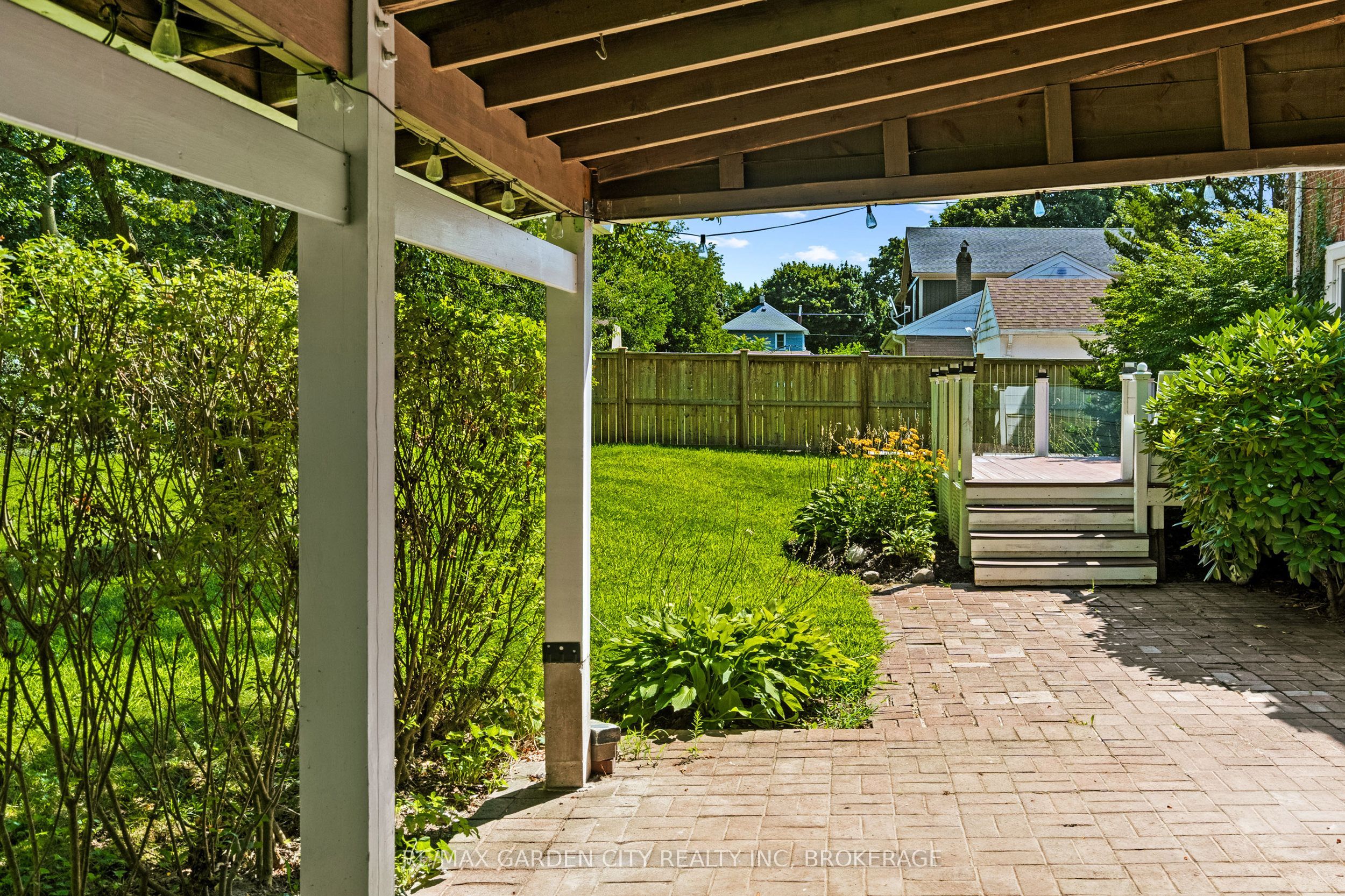 6751 Barker Street Property Photo 38