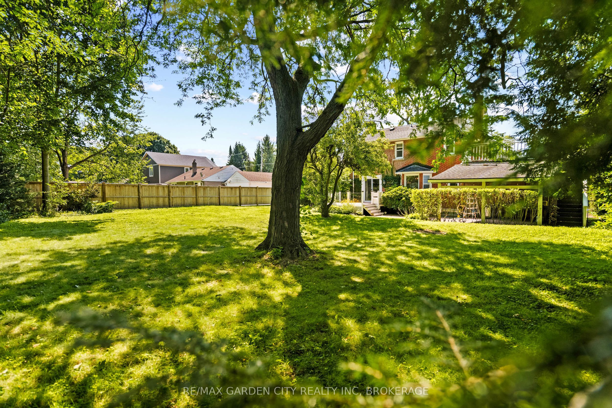 6751 Barker Street Property Photo 39