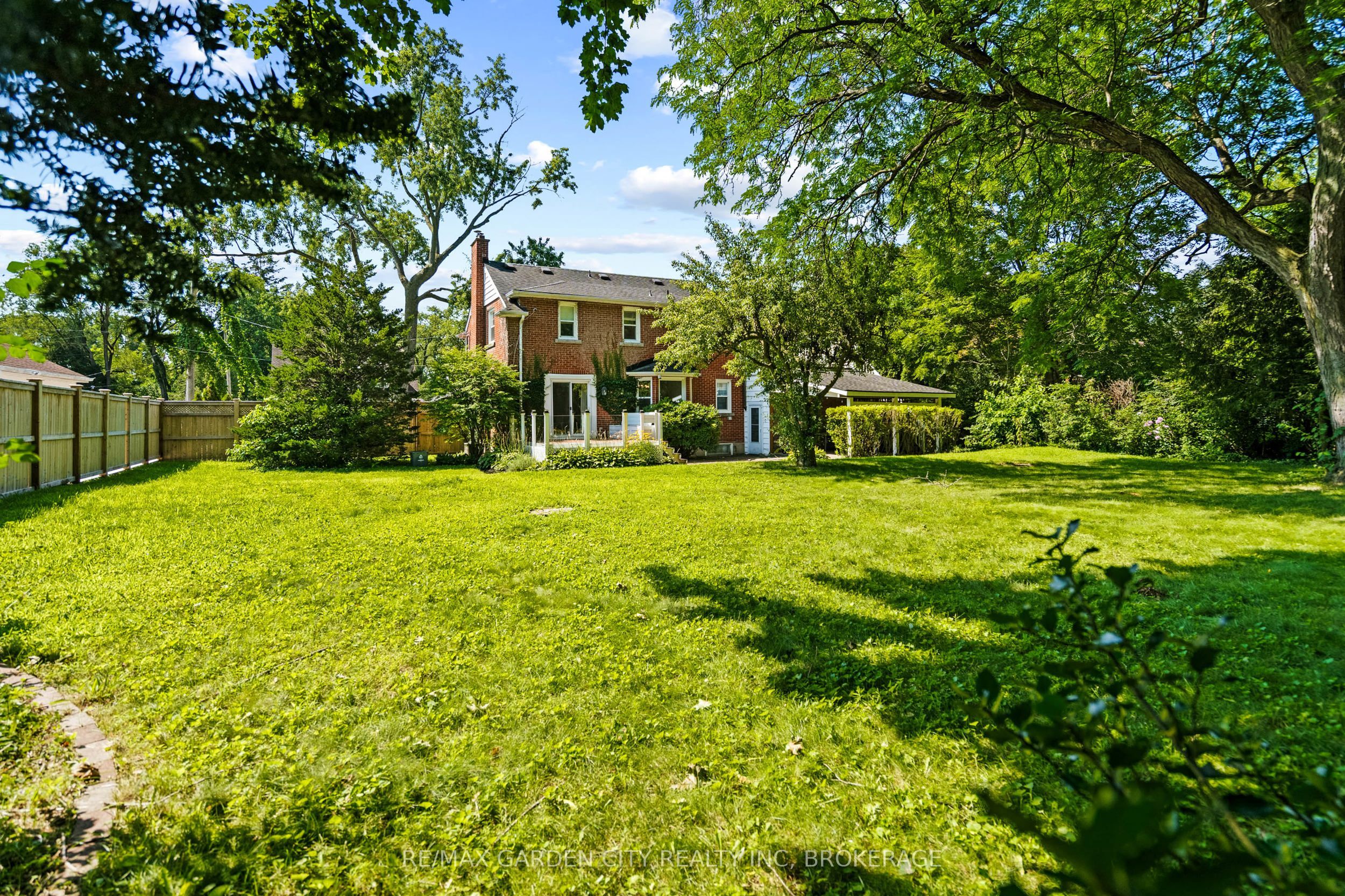6751 Barker Street Property Photo 40