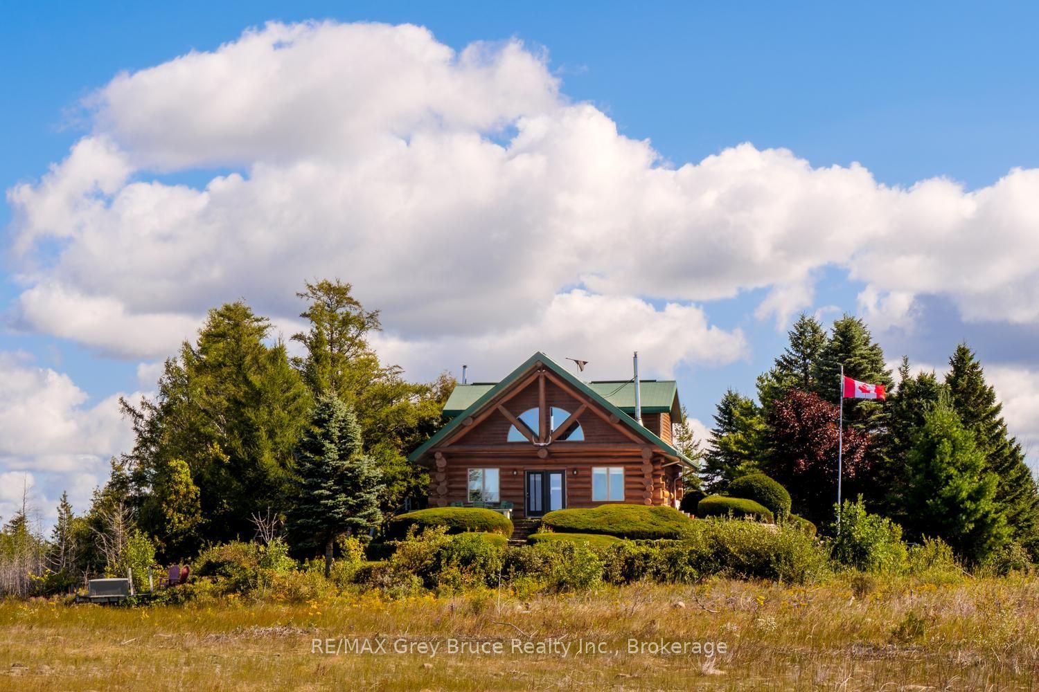 150 Shoreline Avenue Property Photo 4