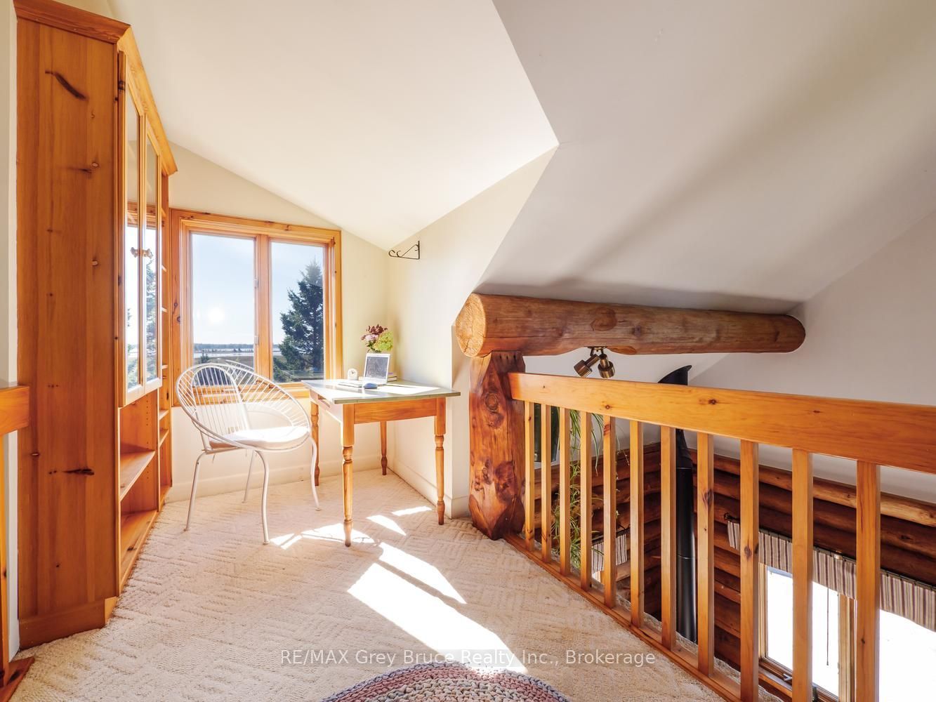 150 Shoreline Avenue Property Photo 26