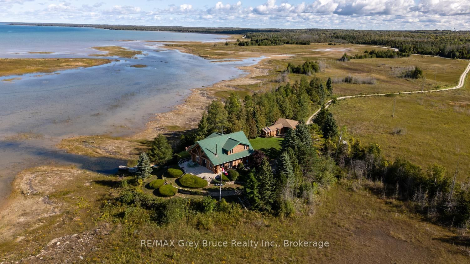 150 Shoreline Avenue Property Photo 48