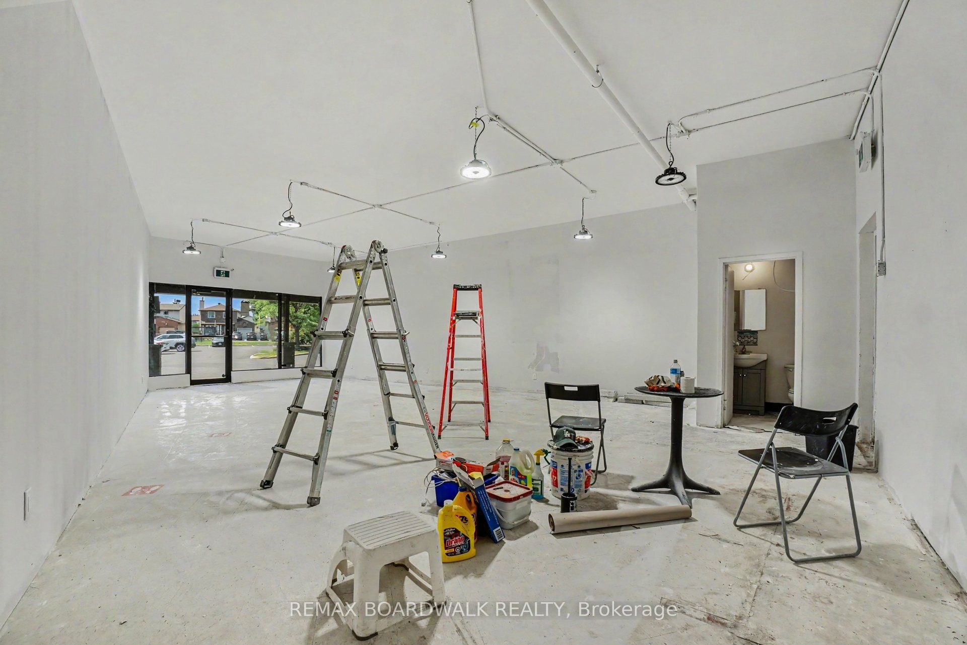 375 Des Epinettes Avenue 1b Property Photo 12