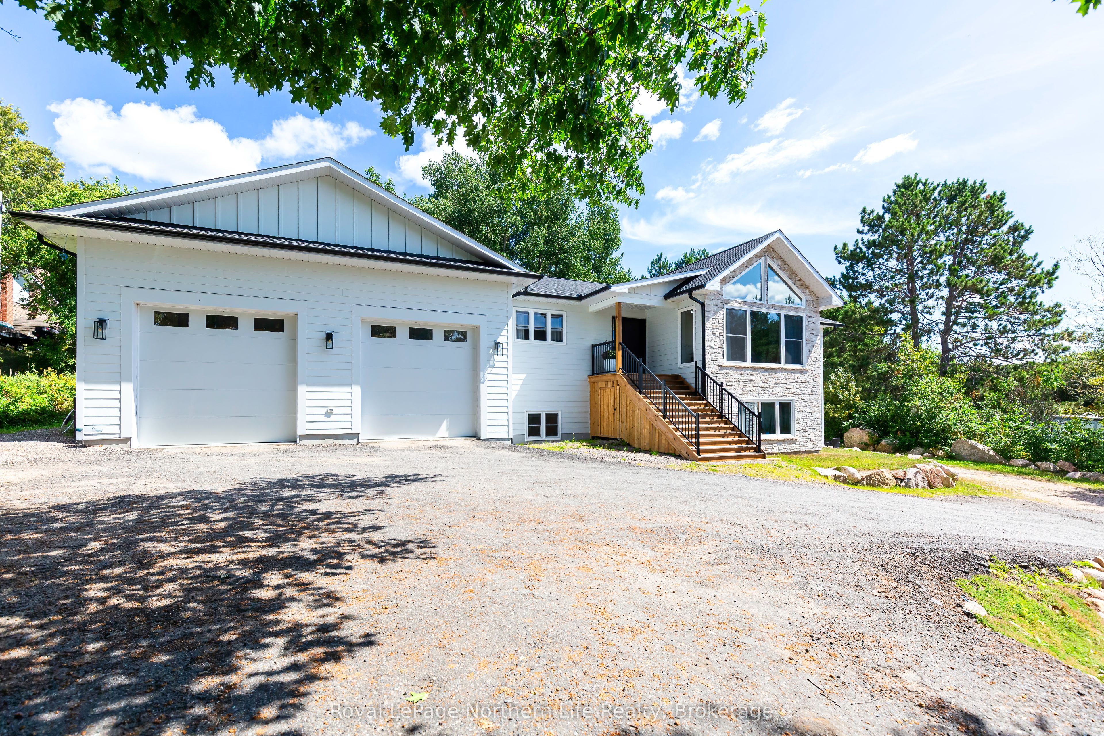 90 Young Drive Property Photo 1
