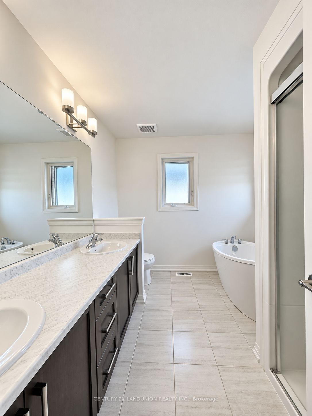 109 Acacia Road Property Photo 26
