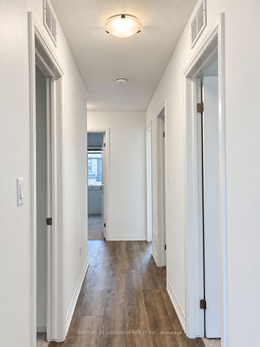 109 Acacia Road Property Photo 27