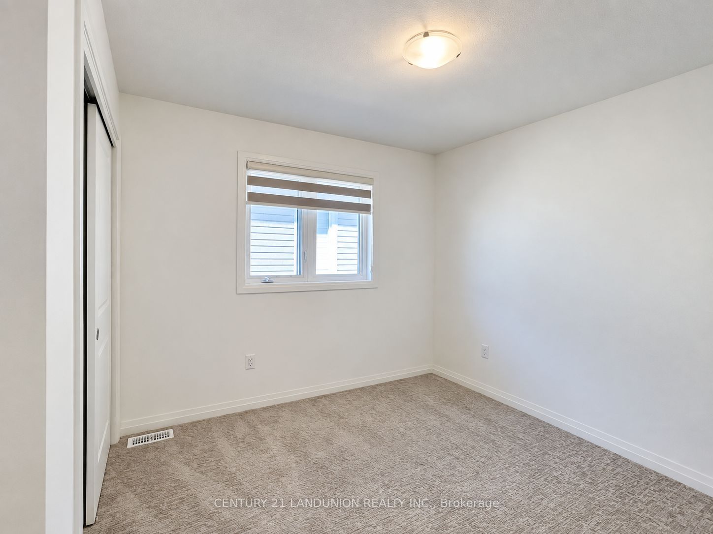 109 Acacia Road Property Photo 28