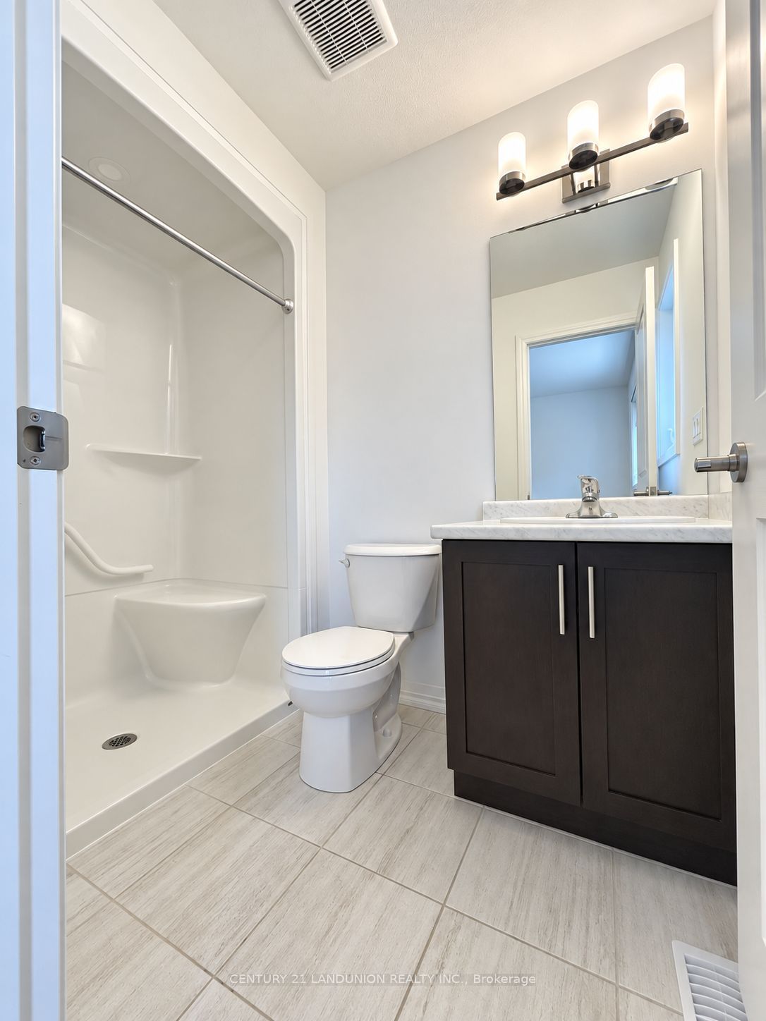 109 Acacia Road Property Photo 30
