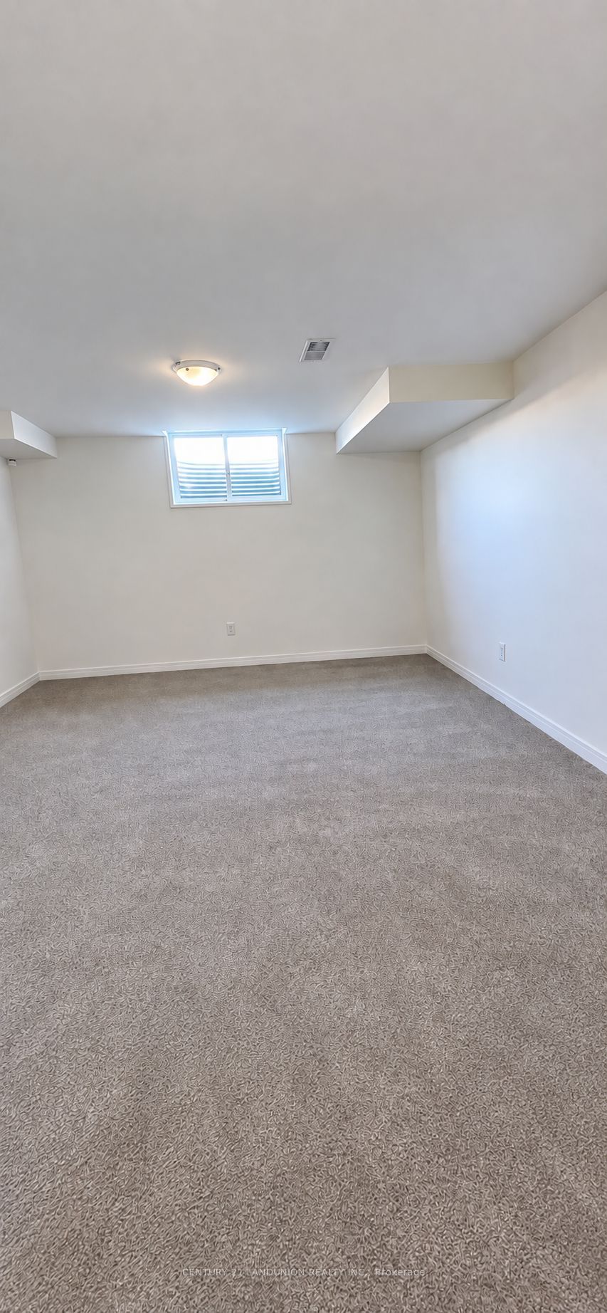 109 Acacia Road Property Photo 37