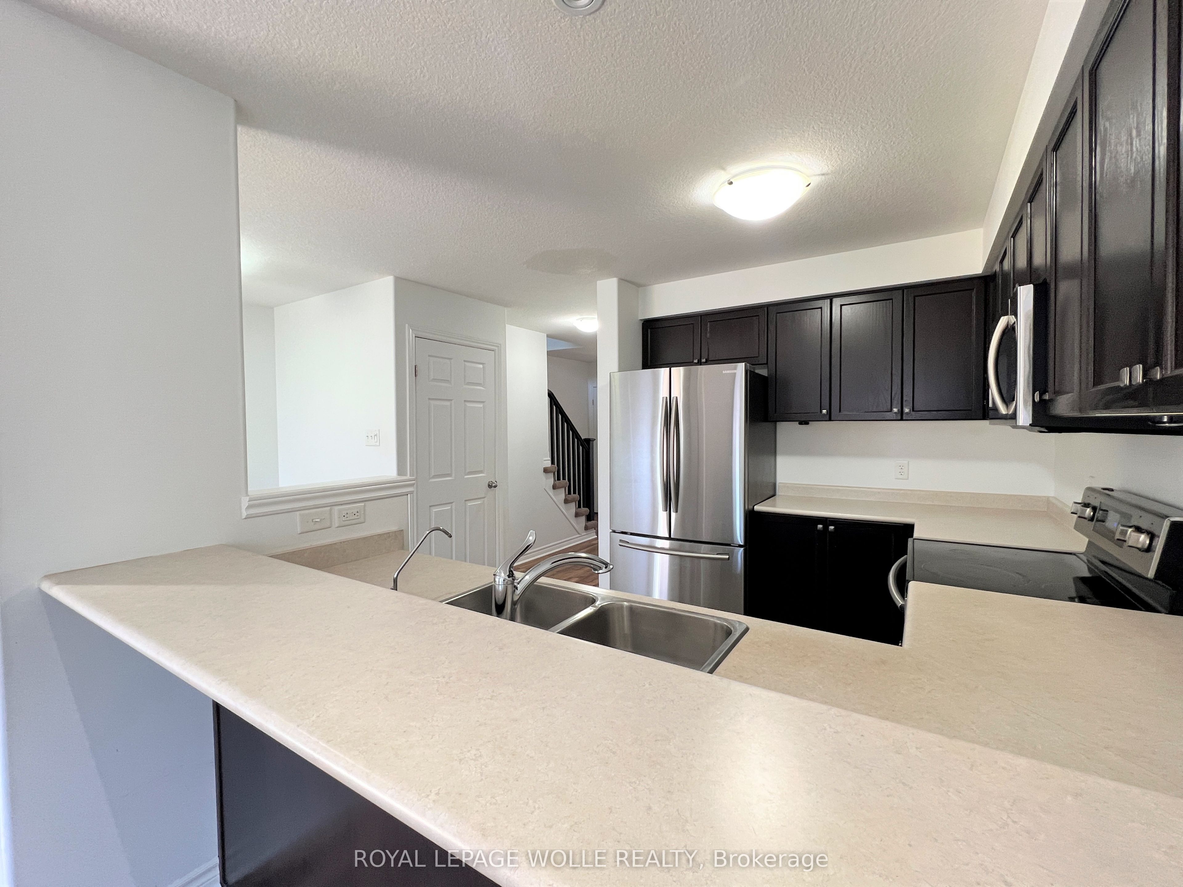 46 Renfrew Street Property Photo 8