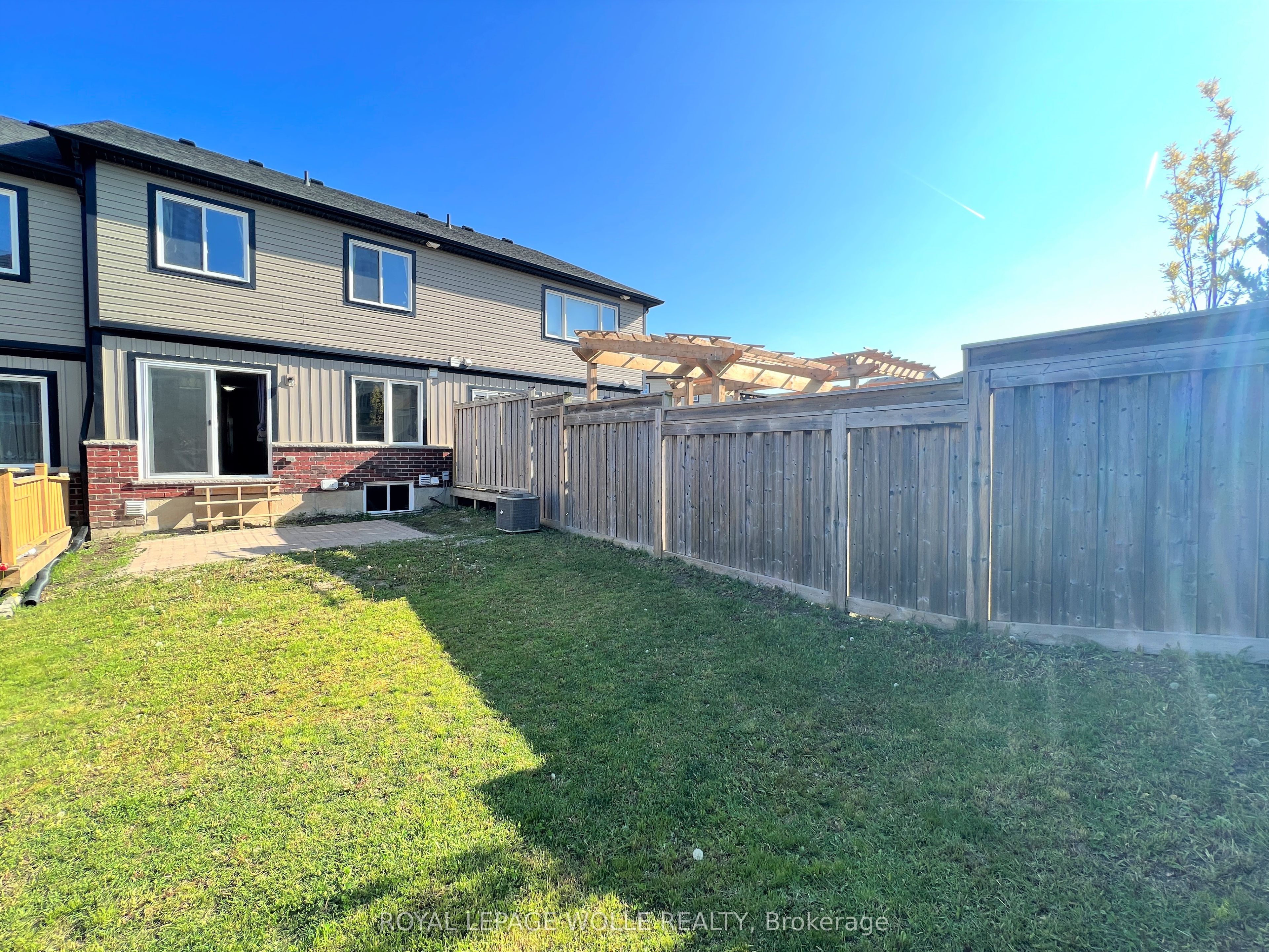 46 Renfrew Street Property Photo 14