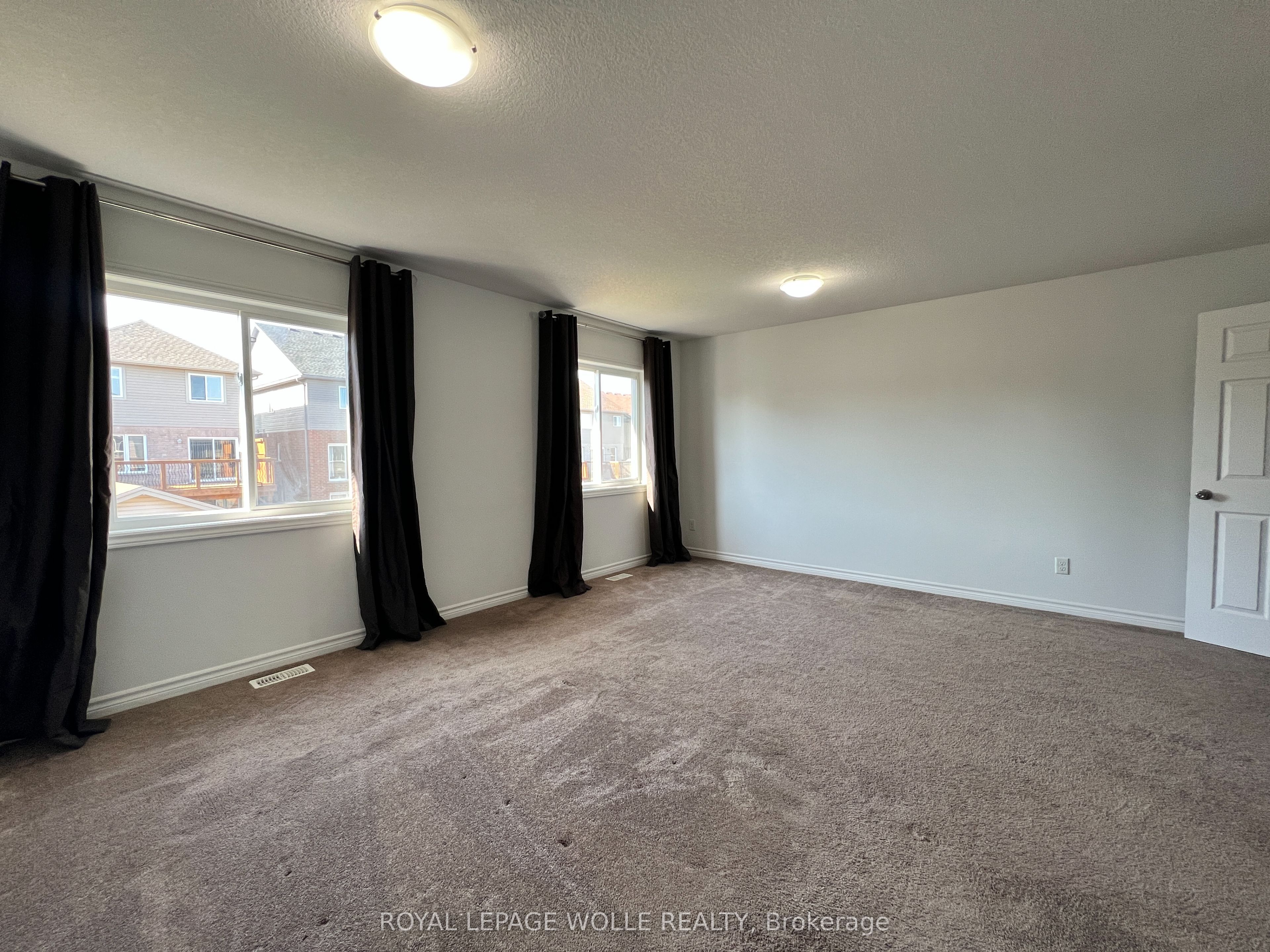 46 Renfrew Street Property Photo 29