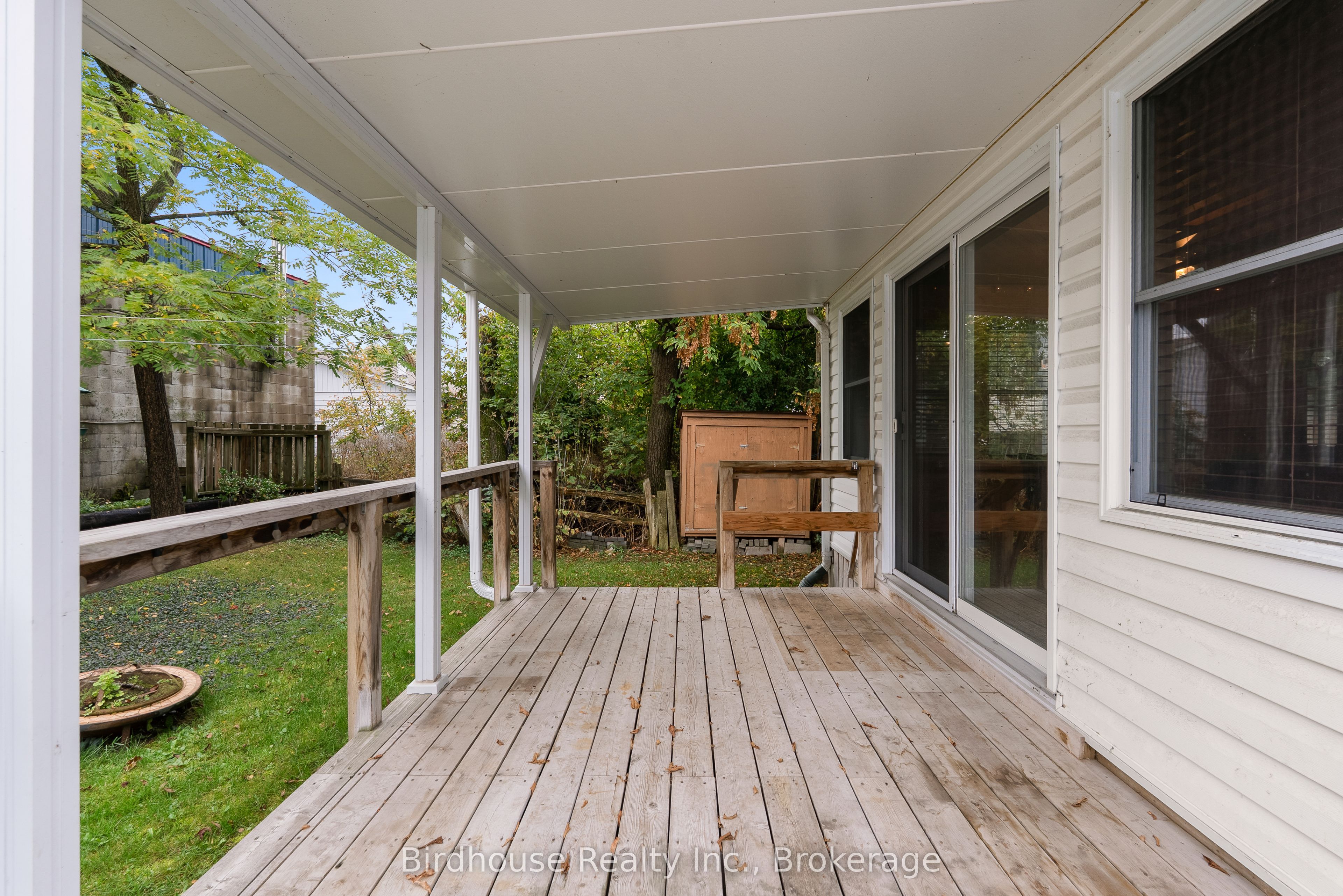 147 East Street N Property Photo 31