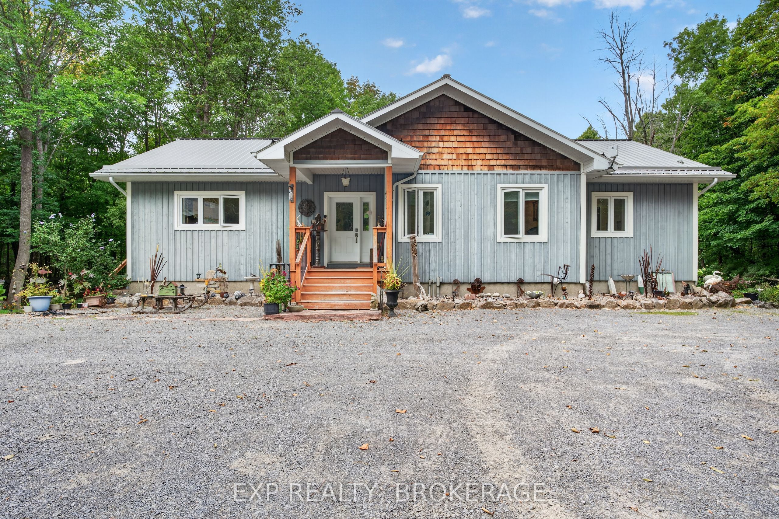 5962 Highway 15 Property Photo 3