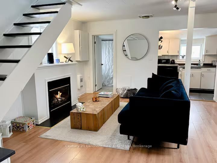 314 Second Avenue Property Photo 6