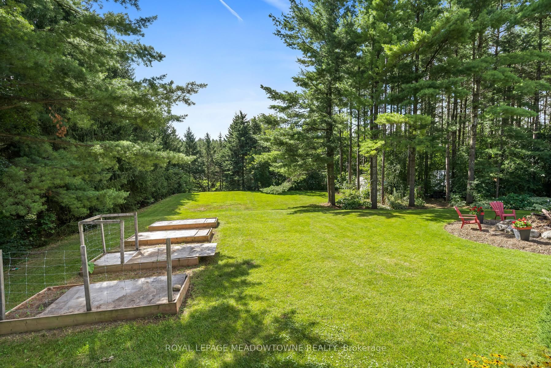 4 Pine Ridge Road Property Photo 3