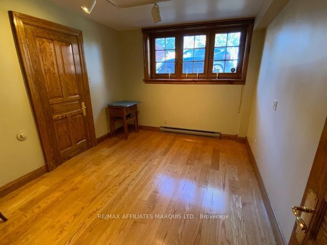 425 Second St. E Street E Property Photo 30