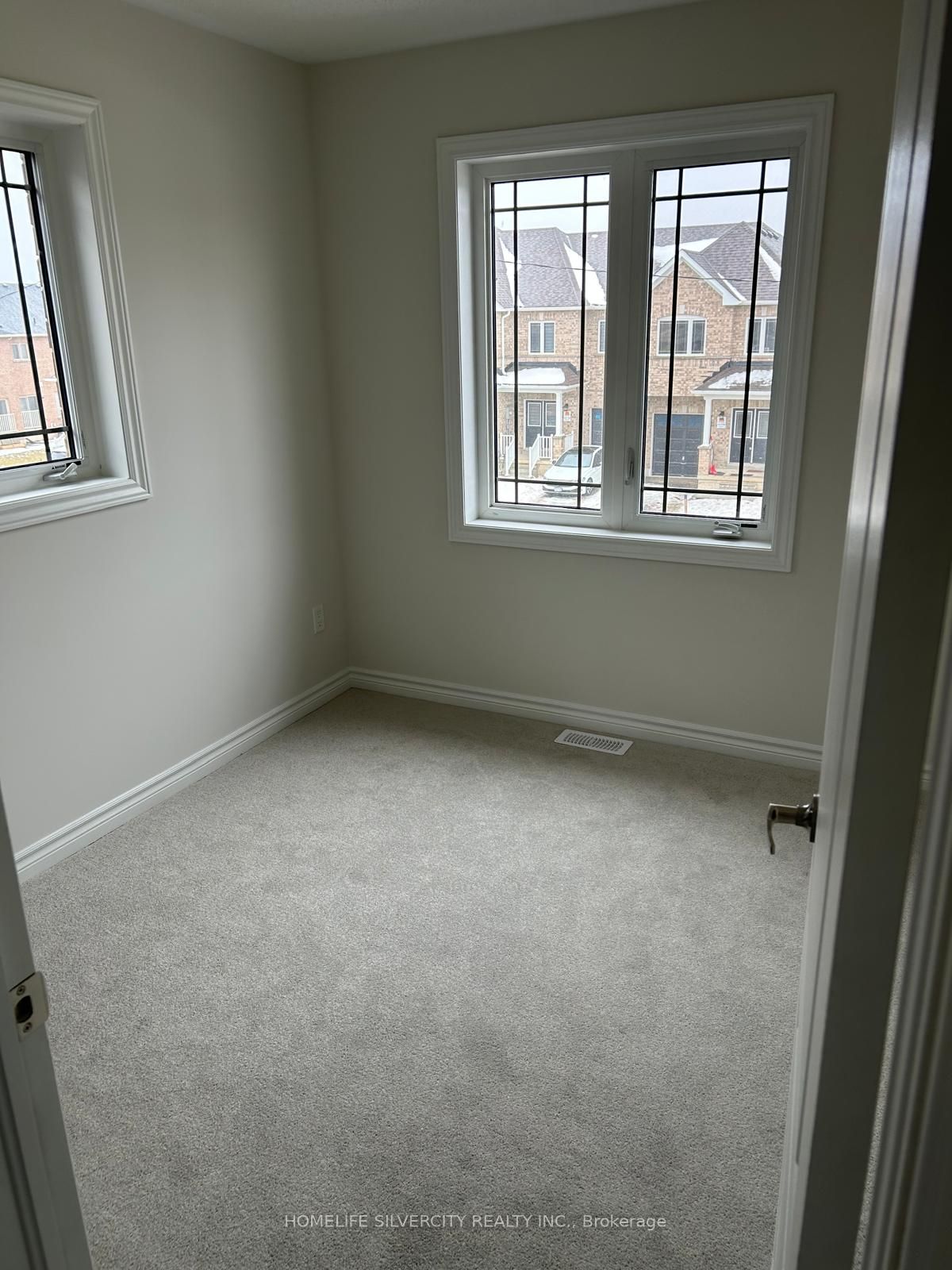 76 Baker Street Property Photo 17