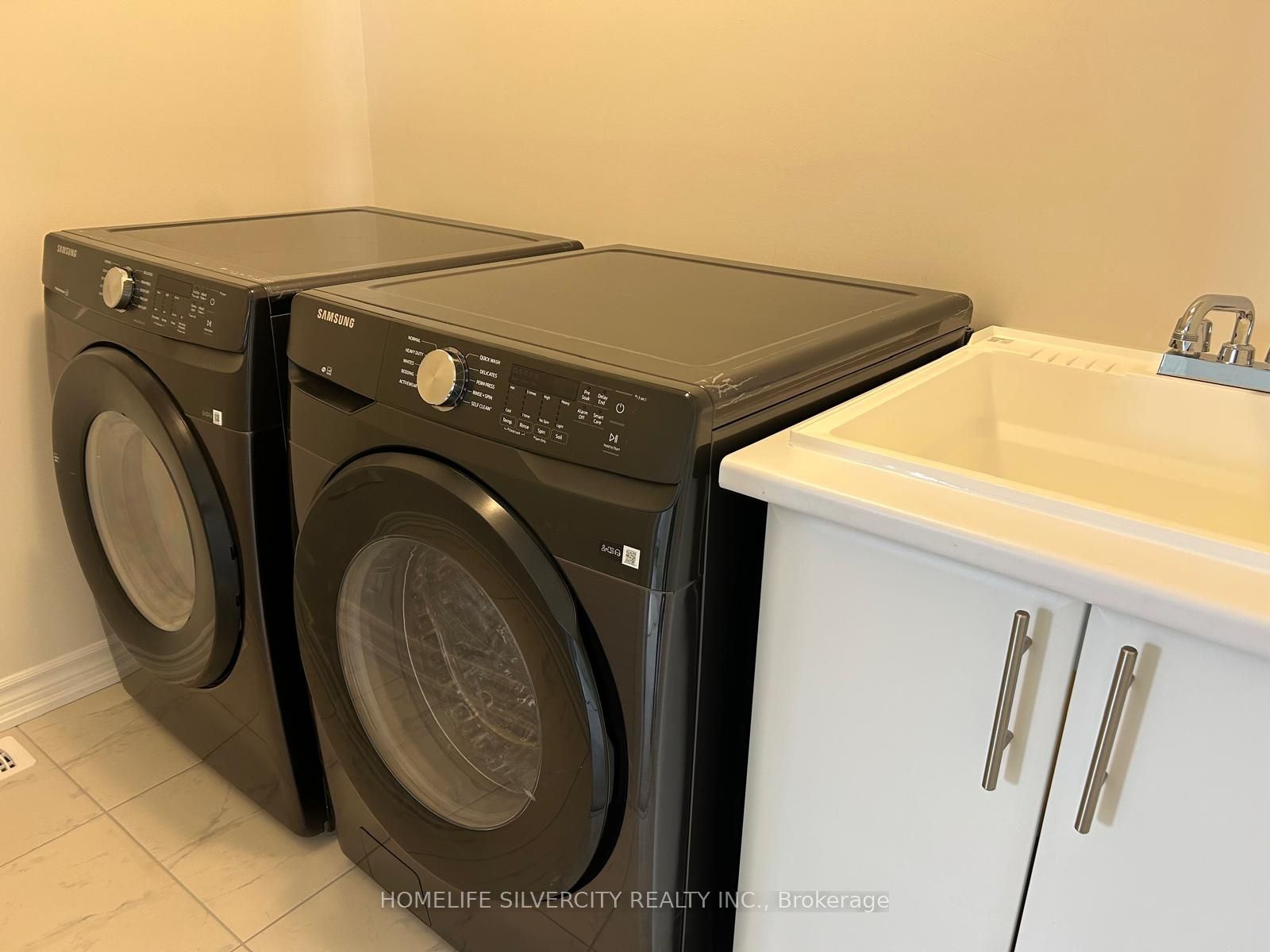 76 Baker Street Property Photo 18
