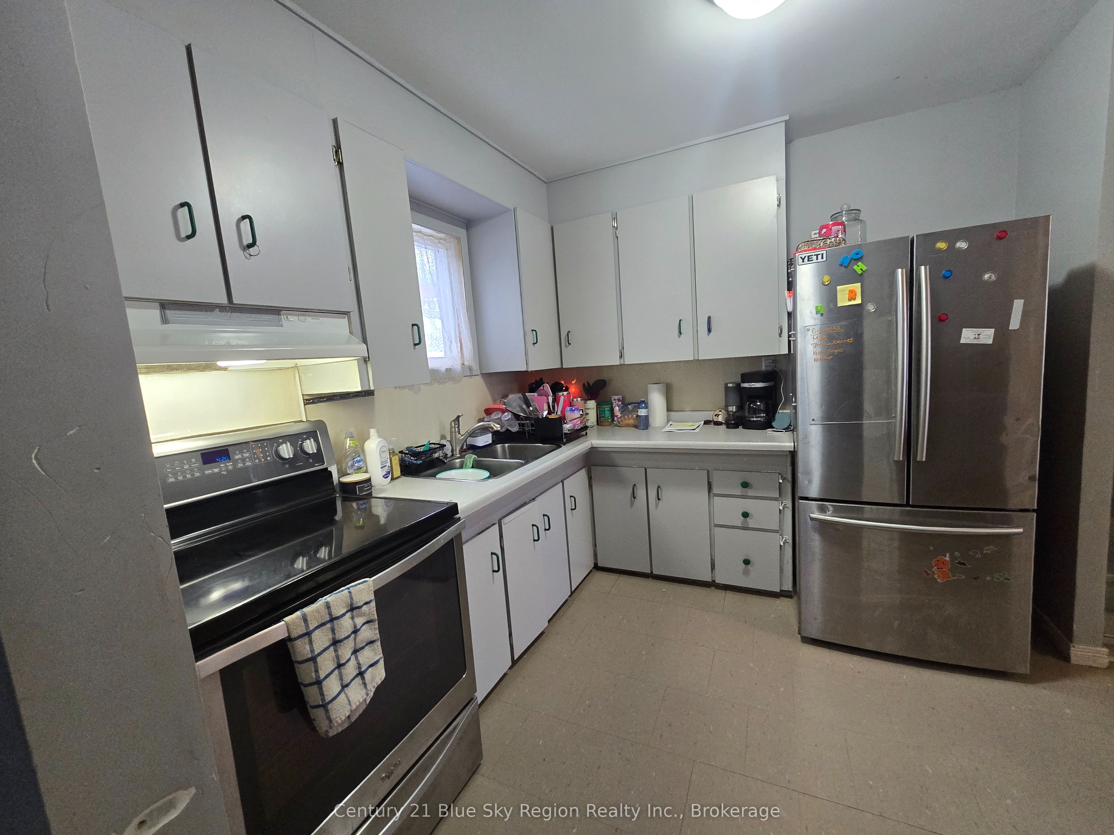 100 Nipissing Street Property Photo 4
