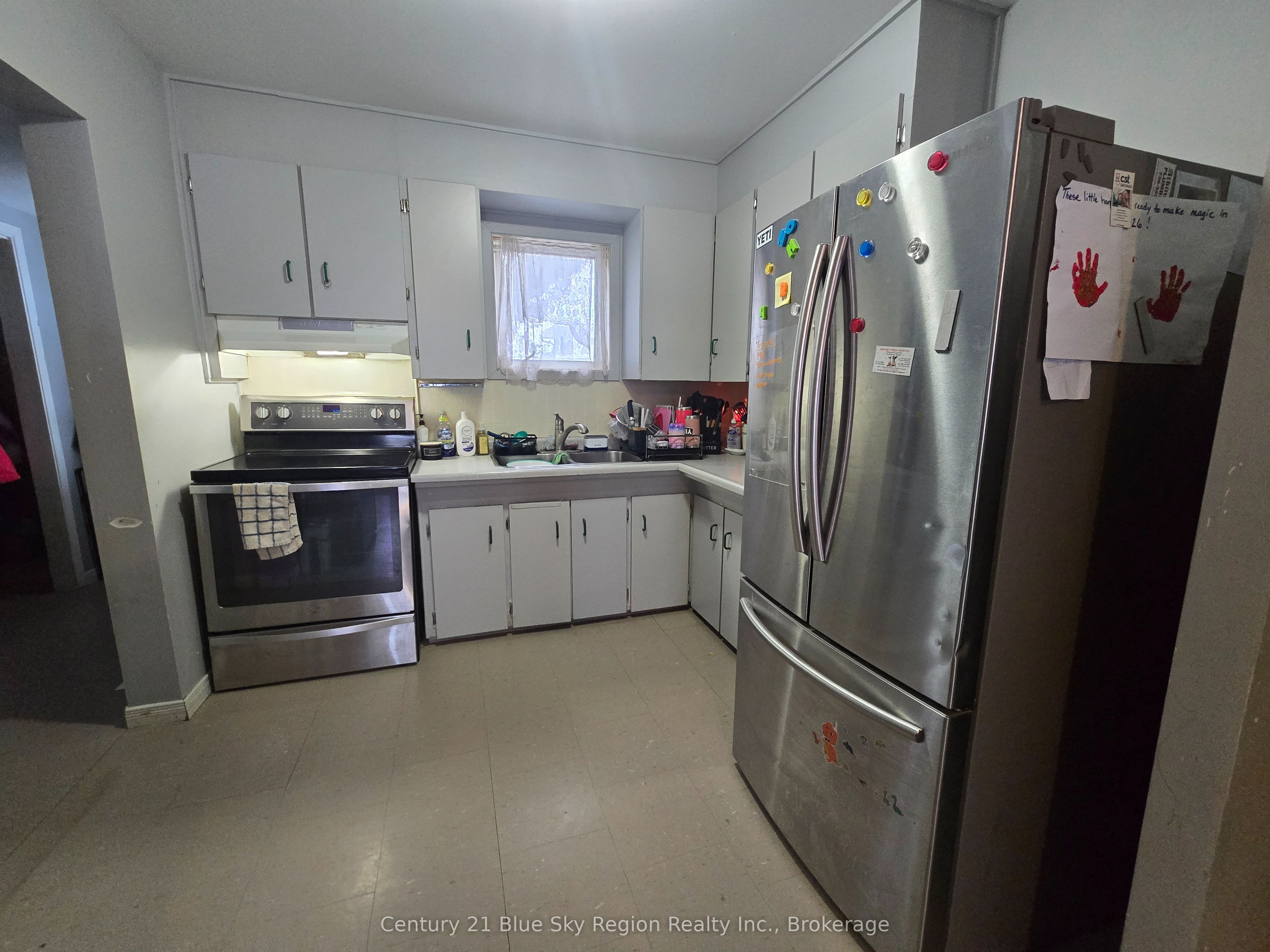 100 Nipissing Street Property Photo 5